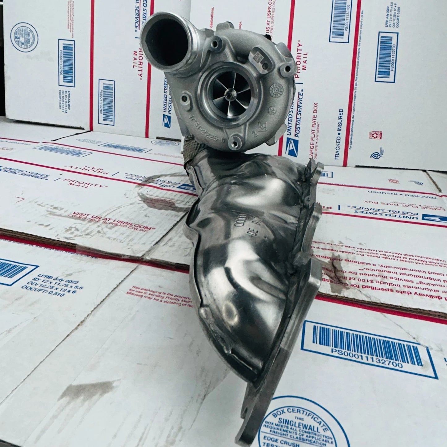 Reman Turbocharger For Audi RS6 RS7 S8 4.0L CRDB CWUB CWUC 079145722B RT