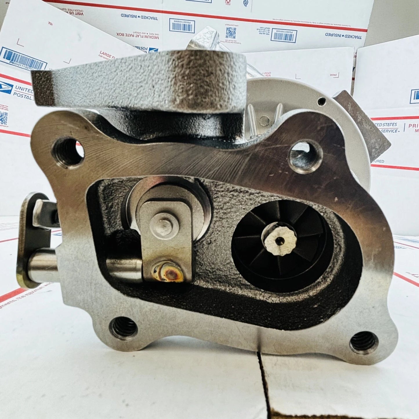 Turbocharger VB420119 14411-MB40B For Nissan Navara D22 Truck YD25 2.5L YD25DDTI