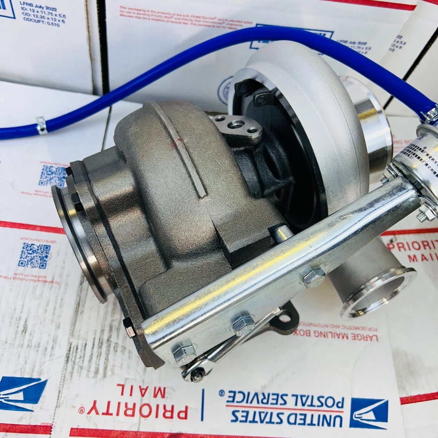 Turbo 3596787 3593425 For HX40W T4 Iveco Agricultural Combine Harvester Cursor 8