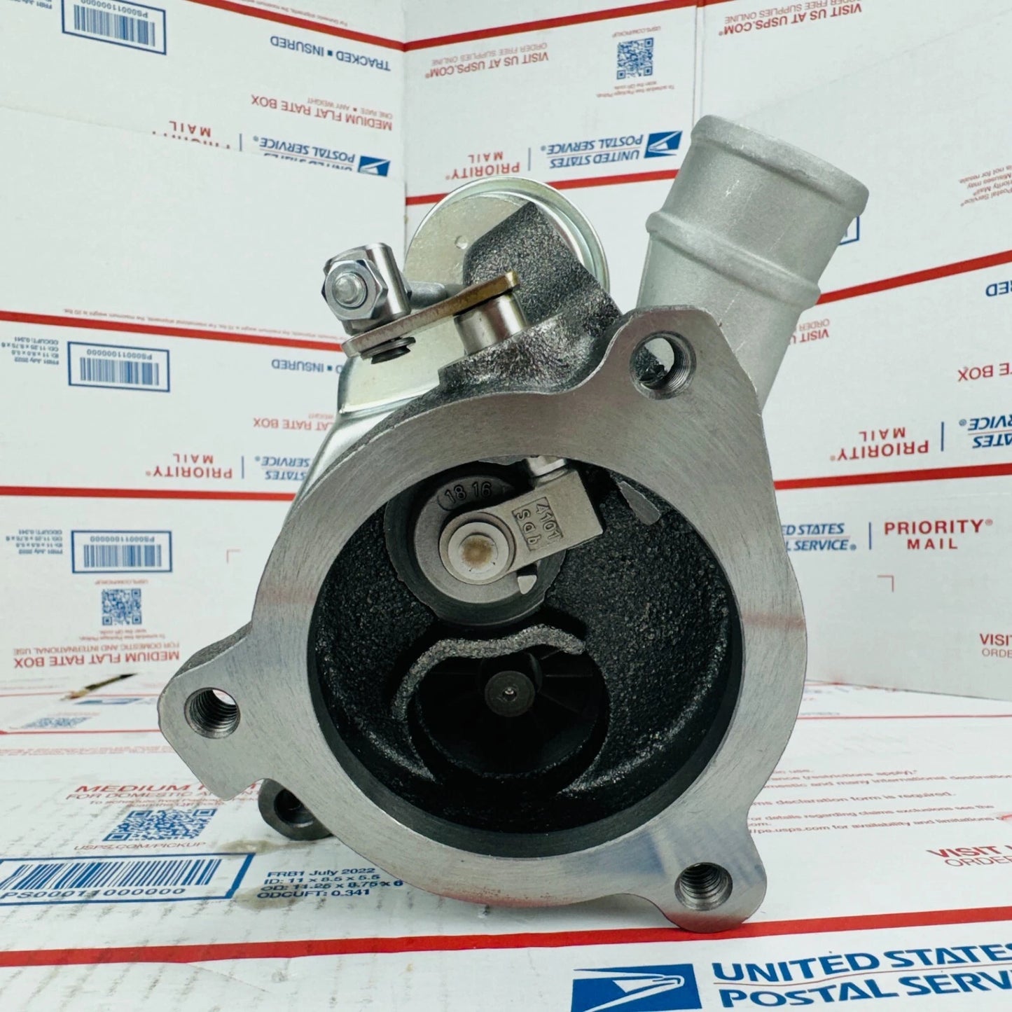 New Turbocharger K04-022 53049880022 53049700022 For Audi TT S3 1.8T AMK