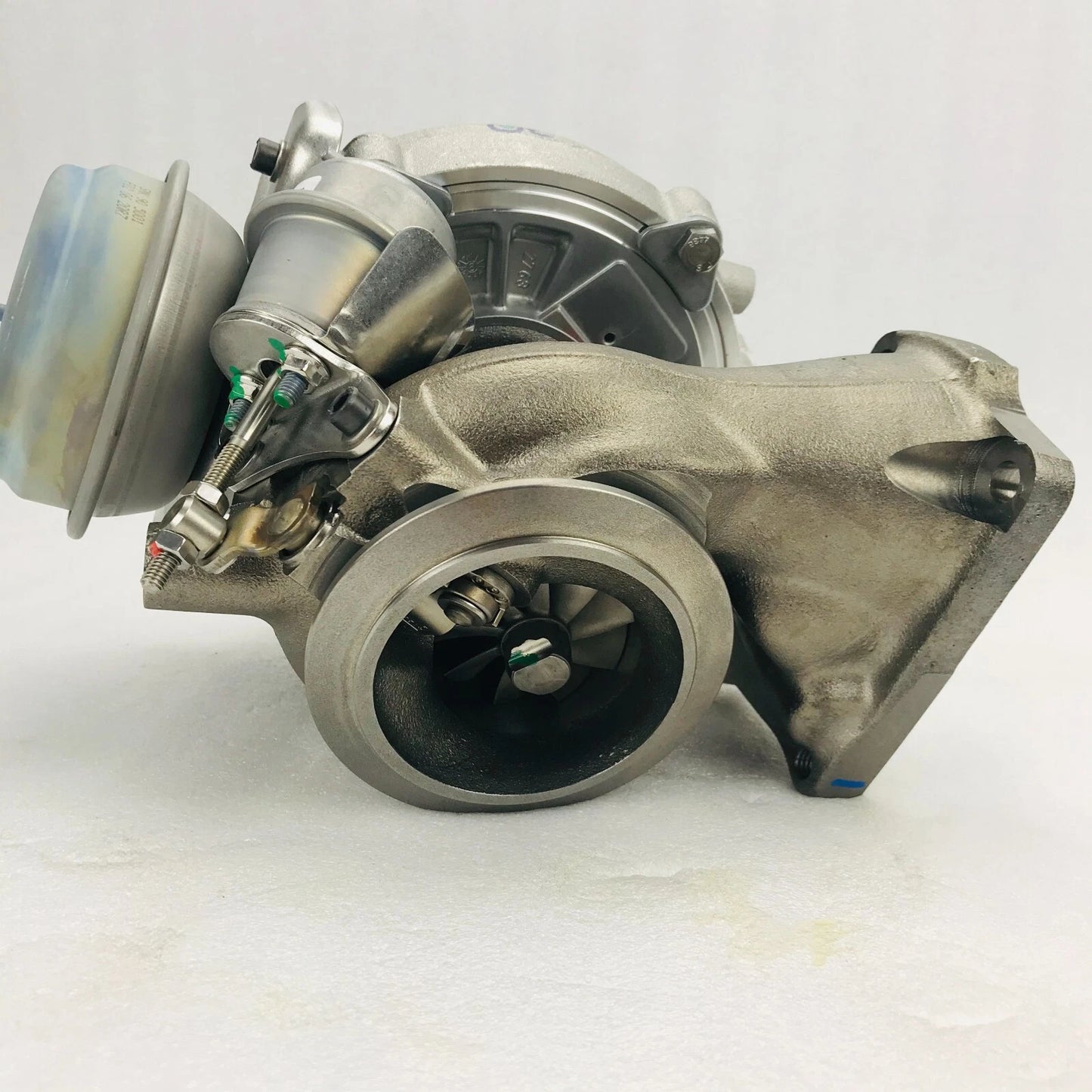 New Genuine K26 Bi-Turbo 53269700005 53269707109 L Side for BMW 535d N57D 3.0