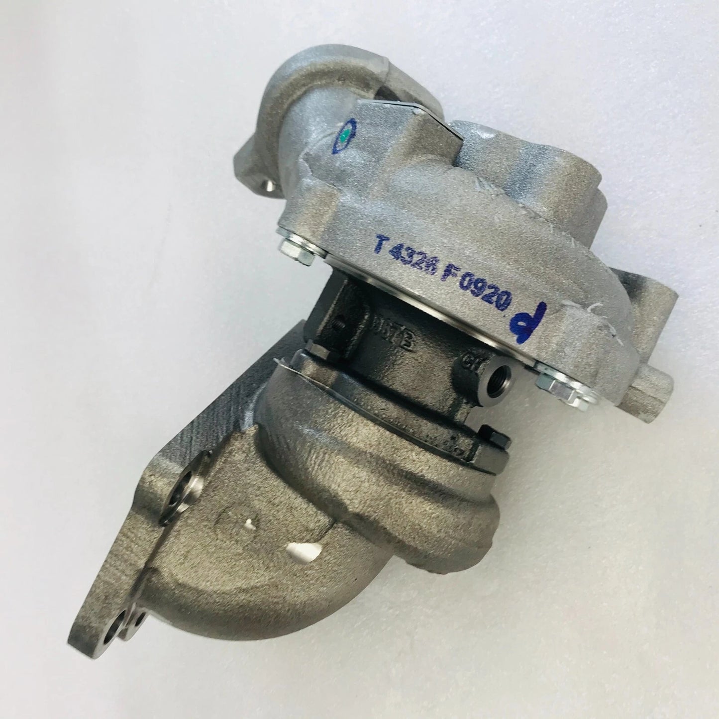 BorgWarner KP39 Turbocharger 54399700089 For BMW 335D R2S High Pressure