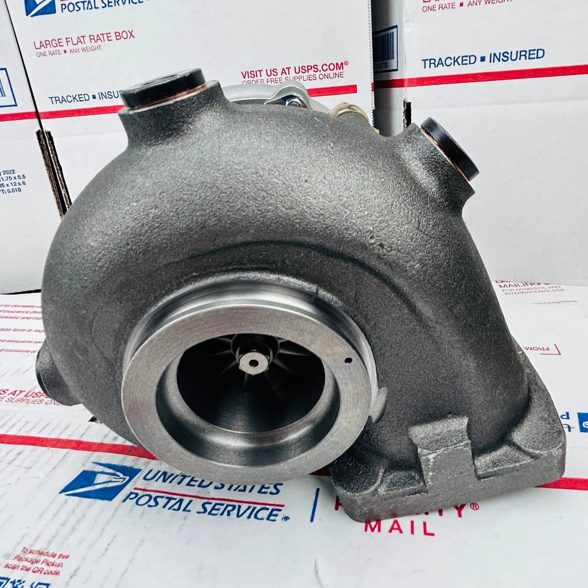 Replacement Turbo Fits MERCRUISER CMD QSD 4.2 S200W 889341 8M0098619 35242100F