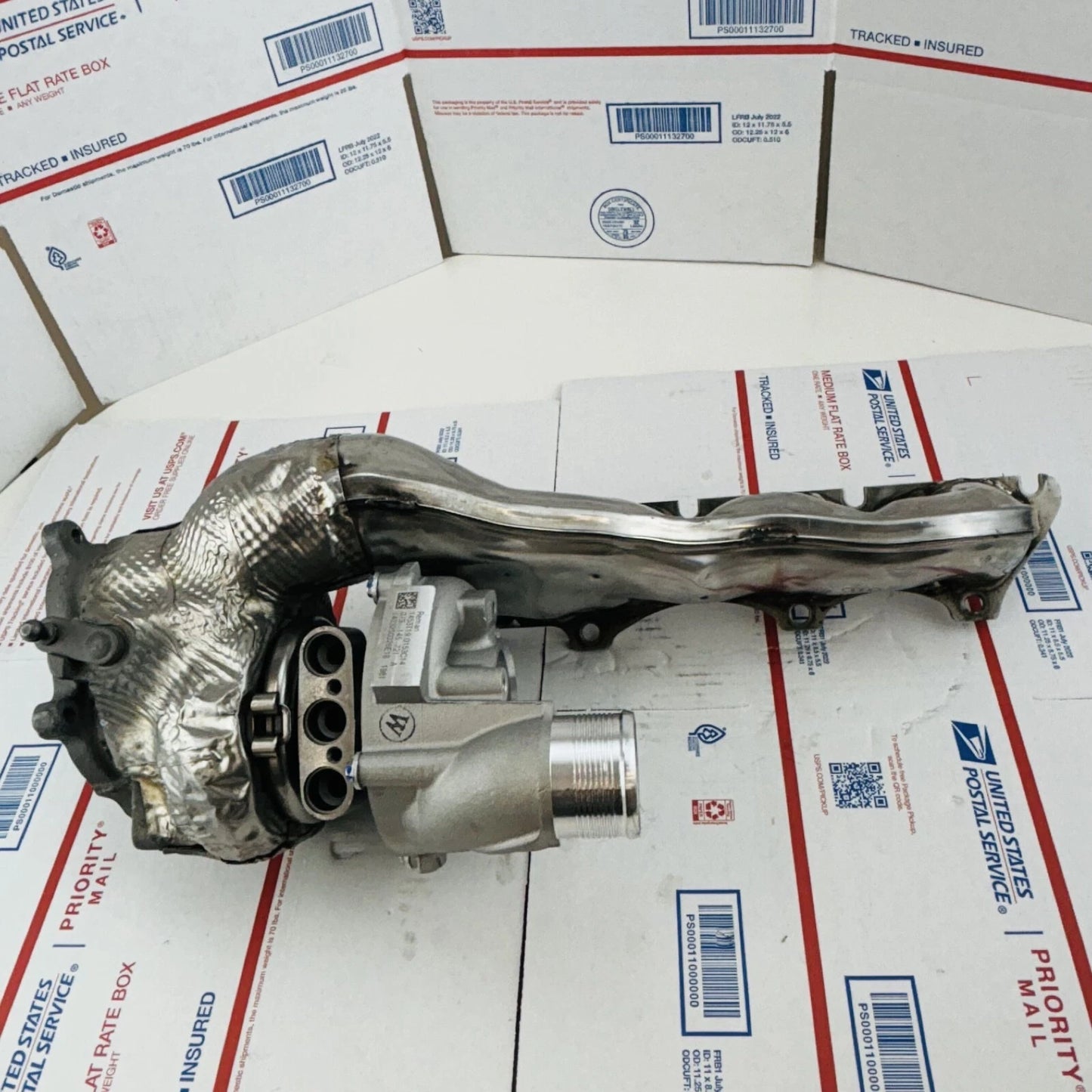 Refurbished turbocharger 079145721A For Audi S8 A8 4.0 TFSI S8, 4.0T V8 Left