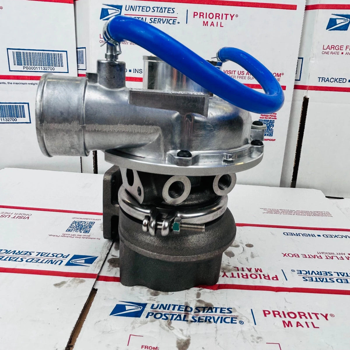 RHF5 Turbo 1118010-850 8972400083 VH430056 For Isuzu NPR NHR Light Truck 4JH1T