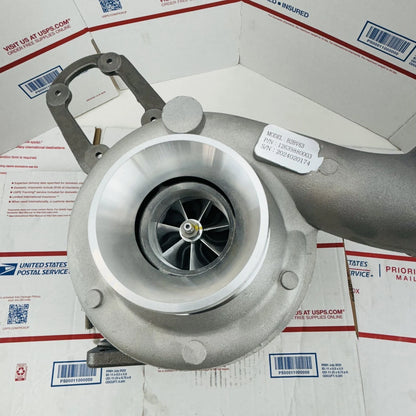 New B2UV 12639880003 12639700003 Turbo For International Navistar DT466 570 I326
