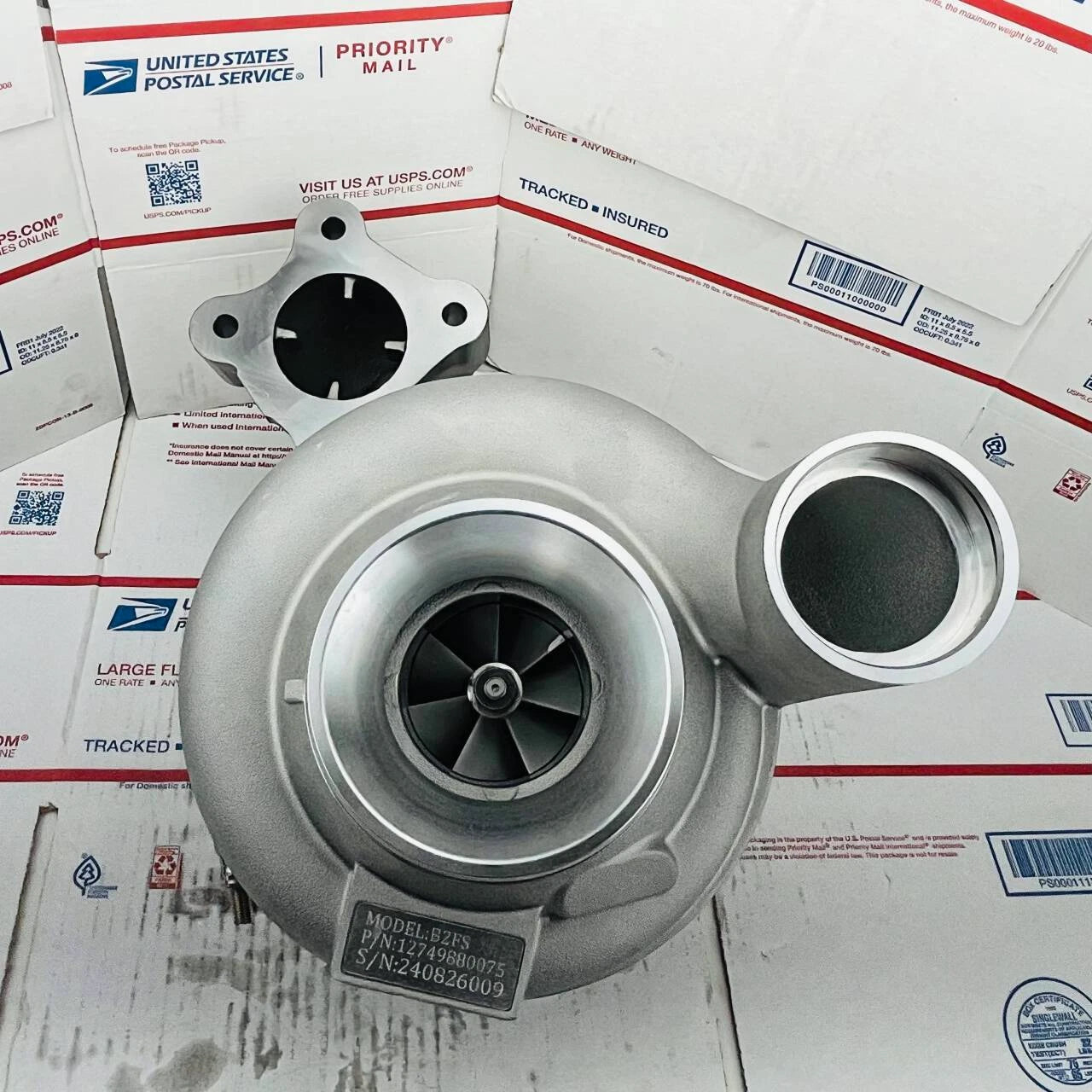 Turbocharger 12749880075 12749700075 FOR MAXXFORCE DT I334 Navistar 7.6L Low Pre