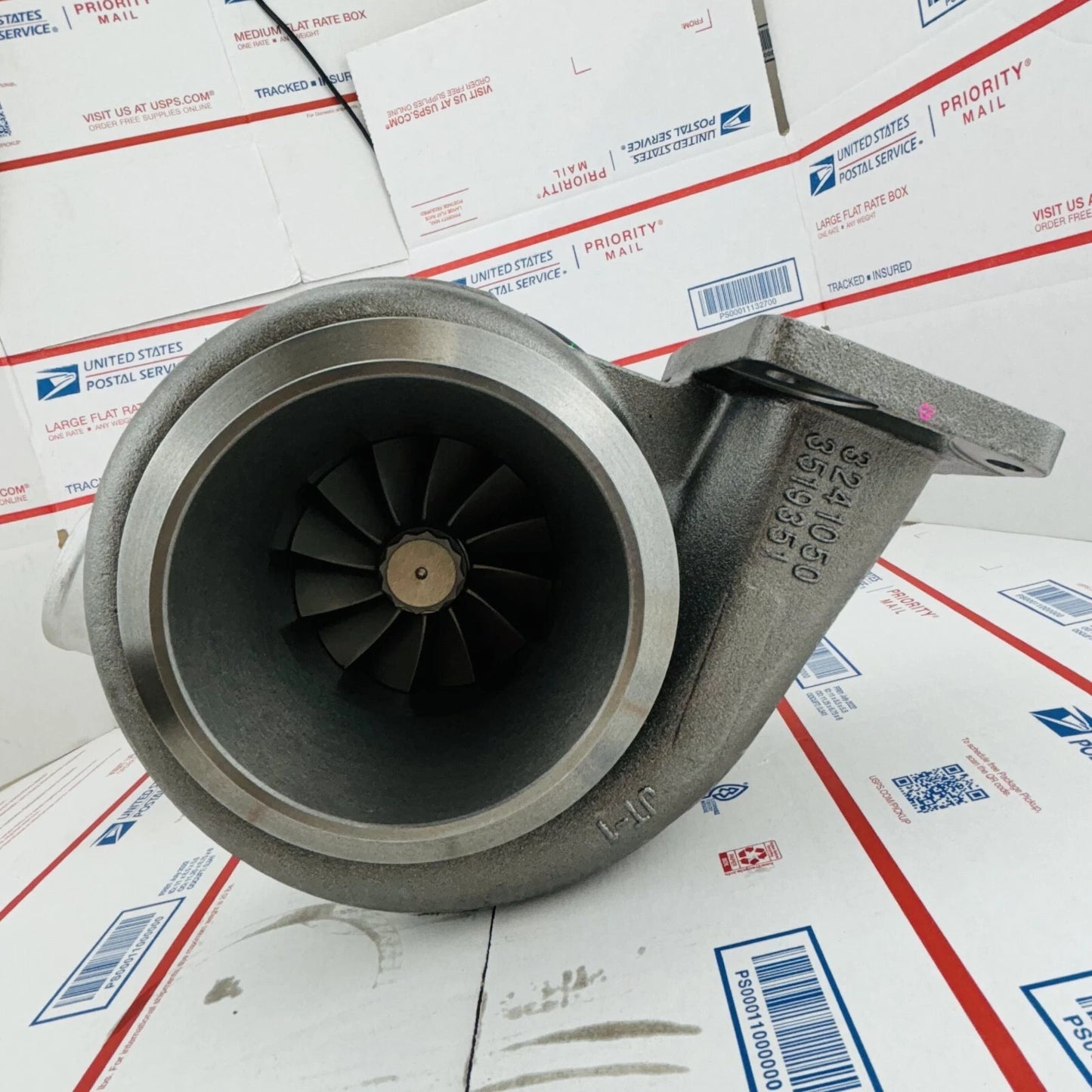 Turbo Replacement 167715 3525998 For BHT3B Cummins Tractor 8970, NTA855, 855