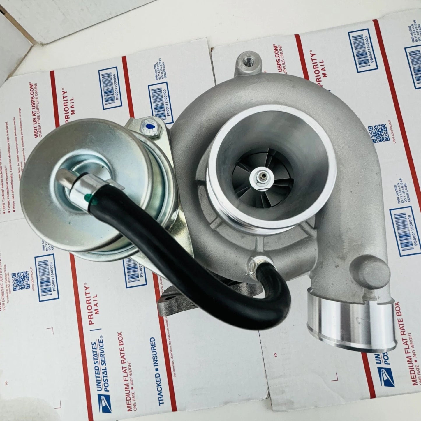 New Turbo 17201-17030 1720117030 For Toyota Land Cruiser CT26 1HDFT
