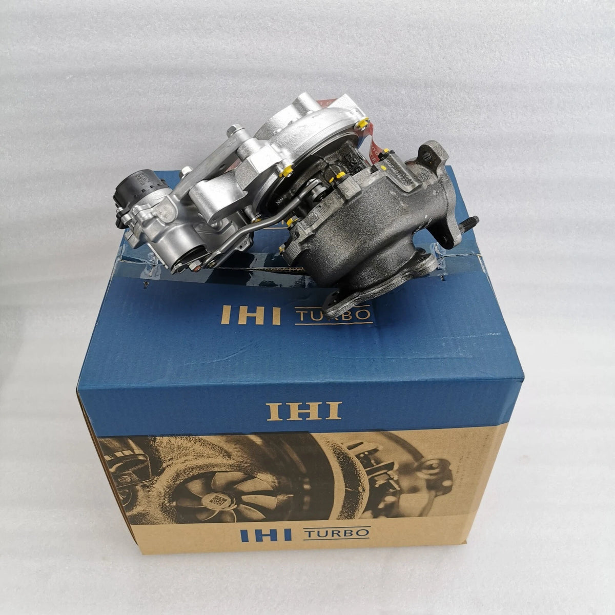 New Turbo VB22 VB36 17201-51020 17201-51021 TOYOTA 1VDFTV FOR LAND CRUISER 4.5L