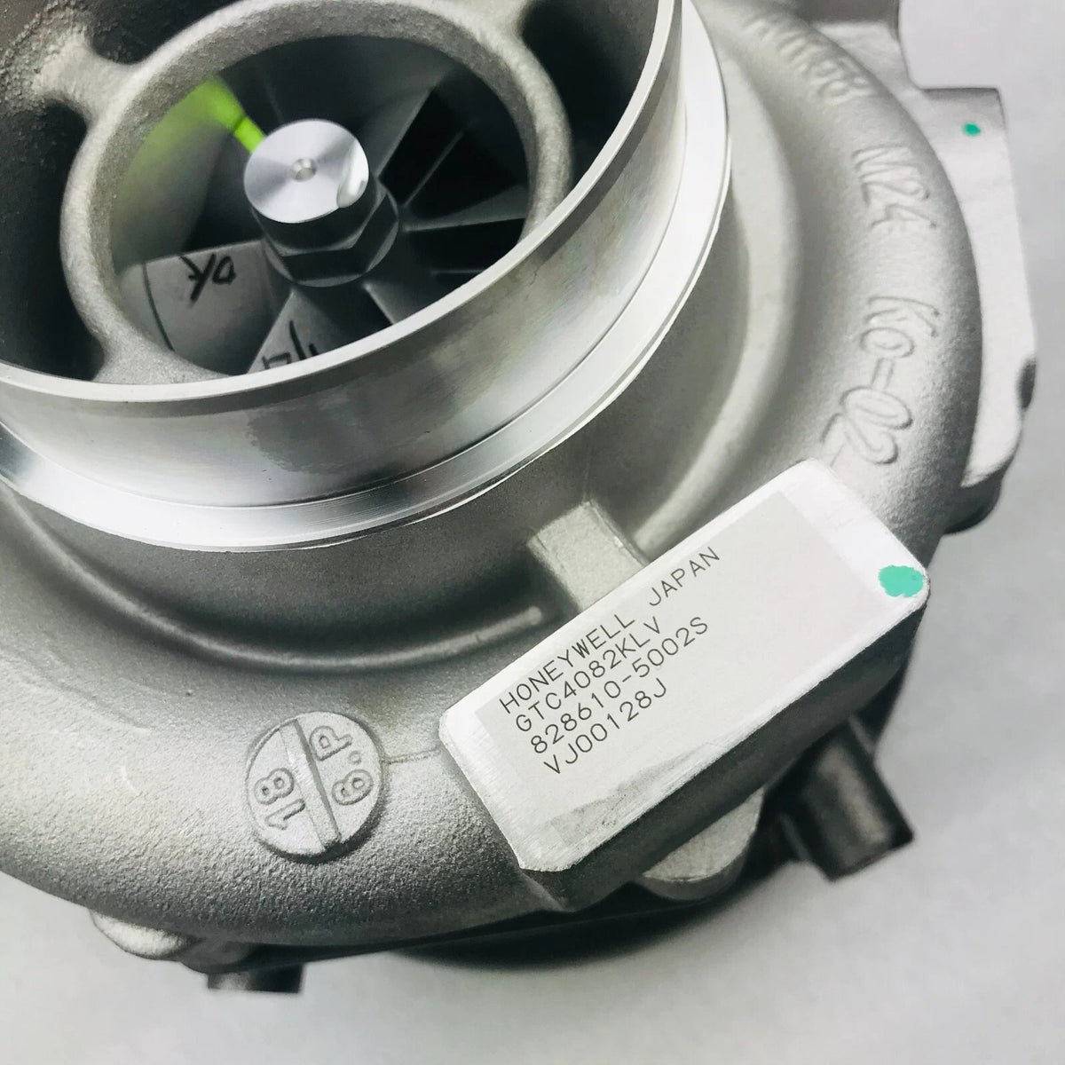 Original GTC4082KLNV Turbo 828610-0002 17201-E0305 For Hino Ranger Truck J08E
