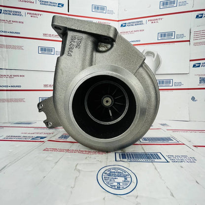 New Turbocharger 179032 173941 For S300 Inter Navistar Maxxforce DT466 I313 Turb