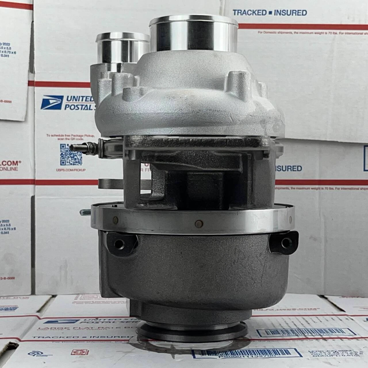 New Turbocharger 179762 DZ103843 12639900141 For John Deere Industrial B2UV
