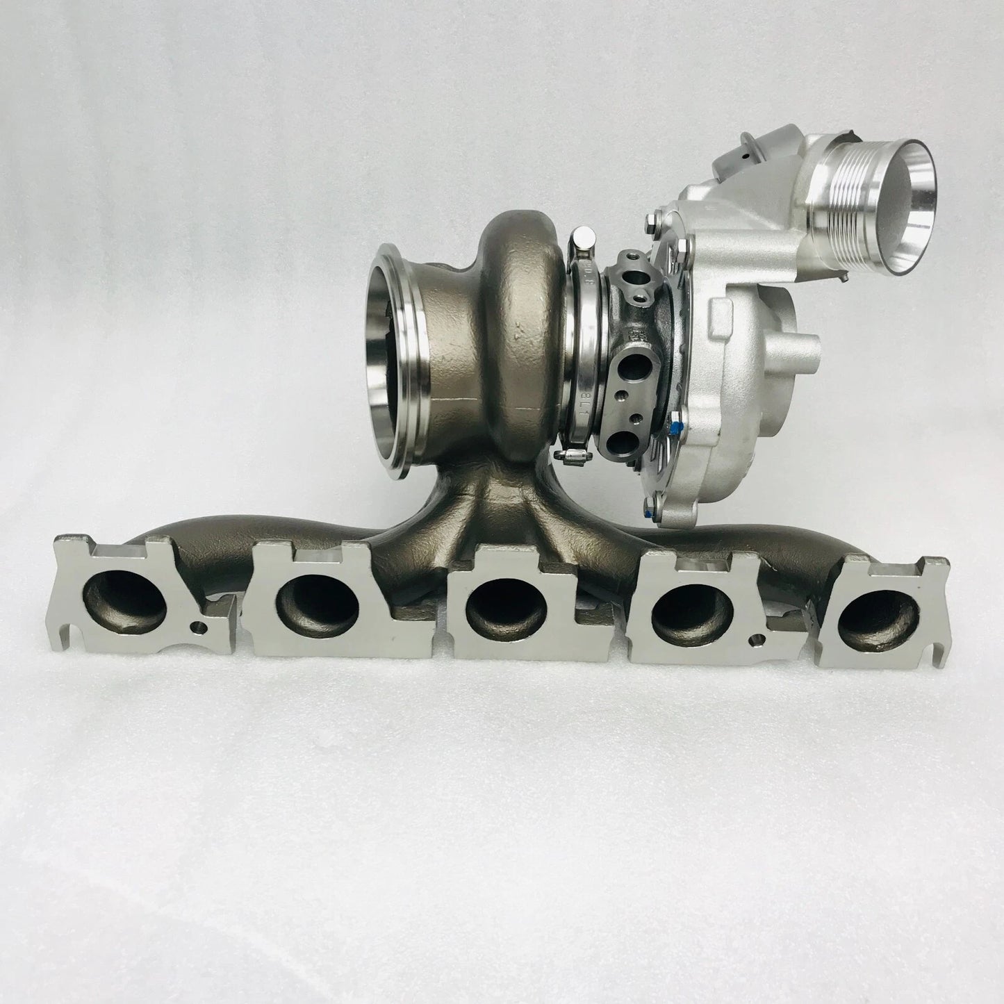 New Turbo 18559880021 18559700031 07K145701J For B03 Audi TTRS RS3 2.5T EA855