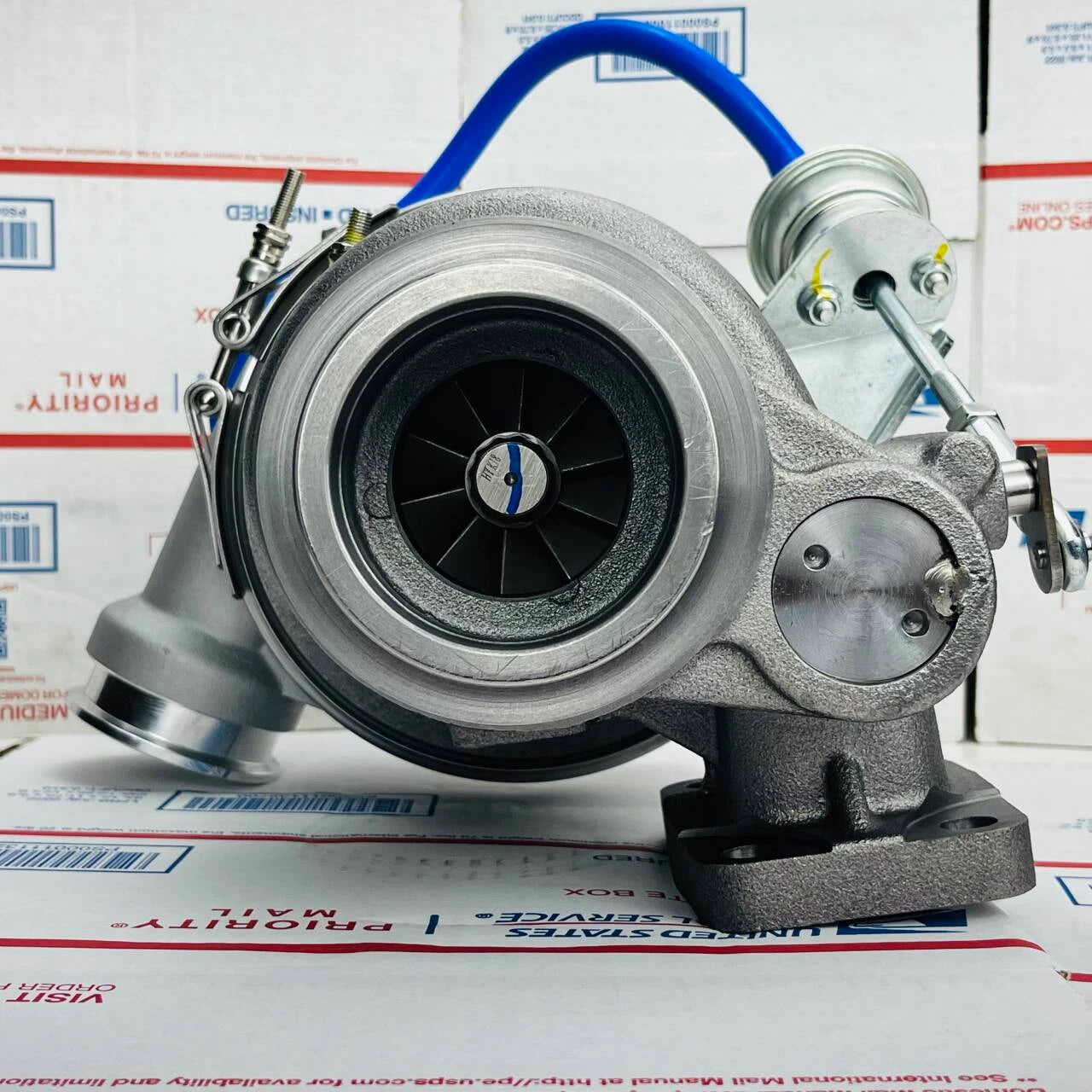 New Turbocharger VOE21860317 21860317 For Volvo EC250D EC300D G900B Turbo