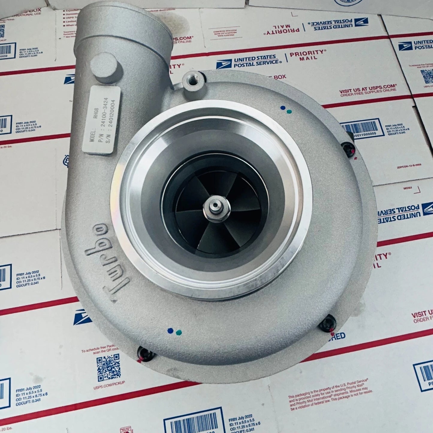 NEW Turbo RHG8 24100-3424 241003424A VF590011 For Hino K13 YJ38.39