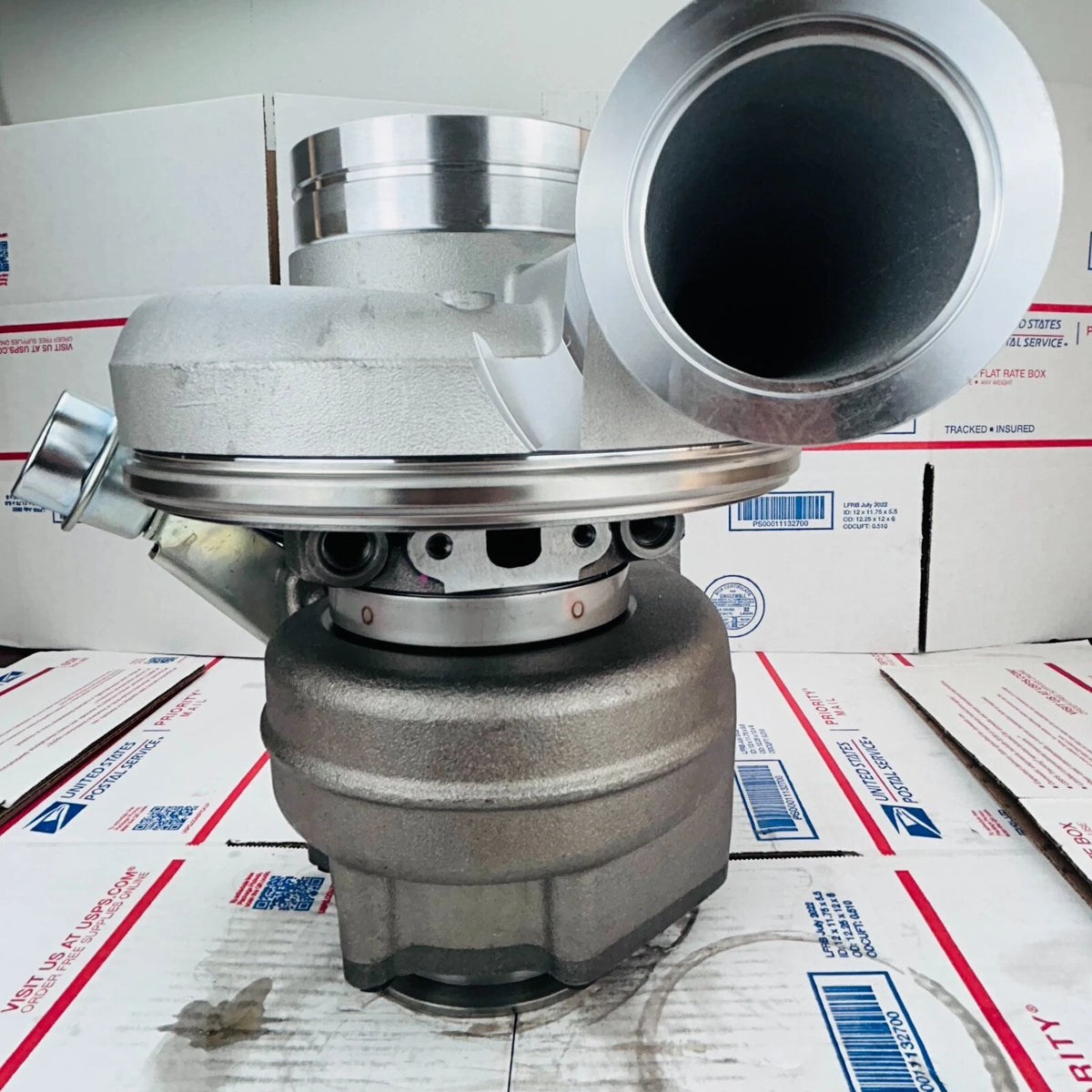 NEW HE551W TURBO 2839680 15096757 2839679 For Volvo MD16 VCE EC950
