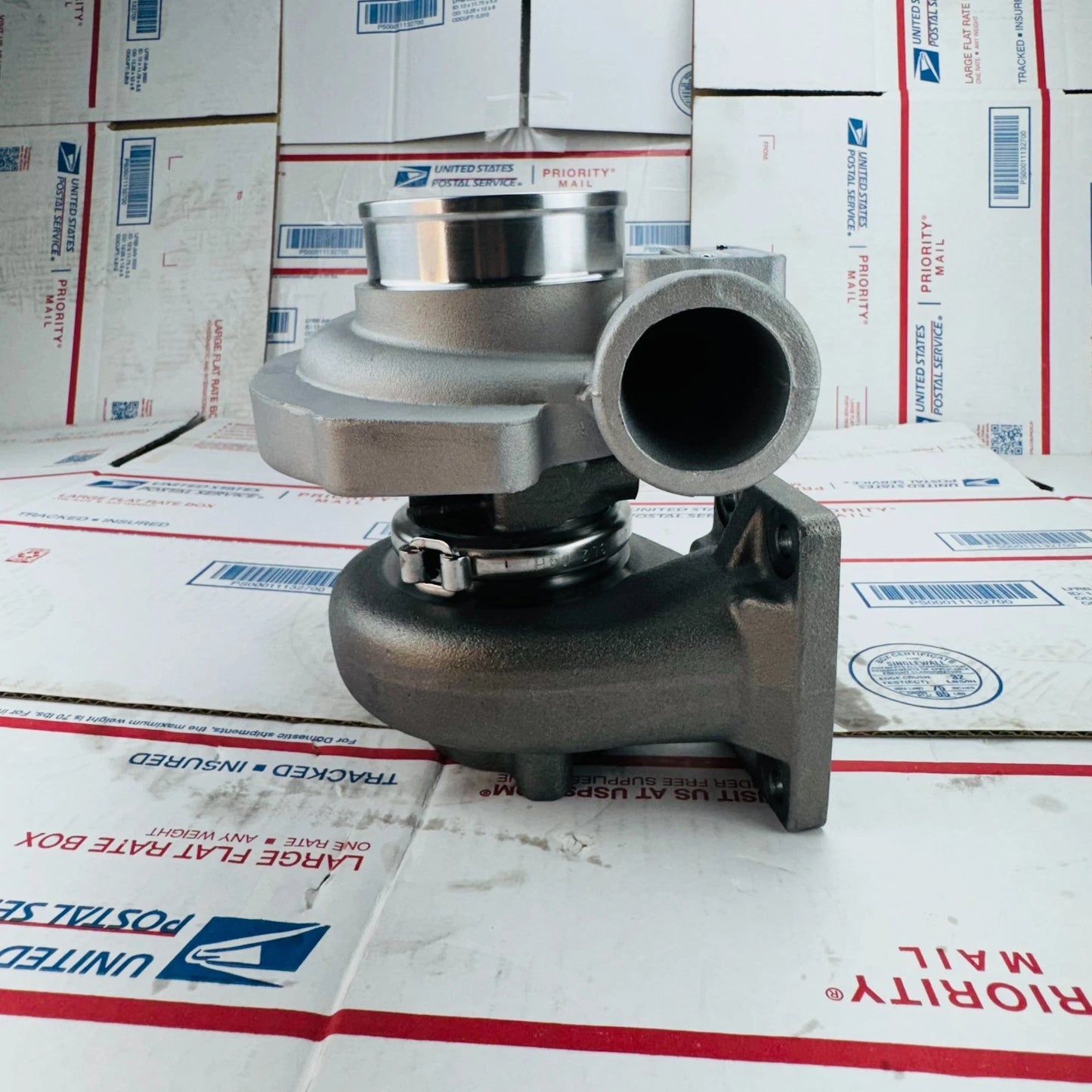 New Turbo 2857052 3599879 504311091 For HX25 Iveco Engine NEF Case 580M 58G