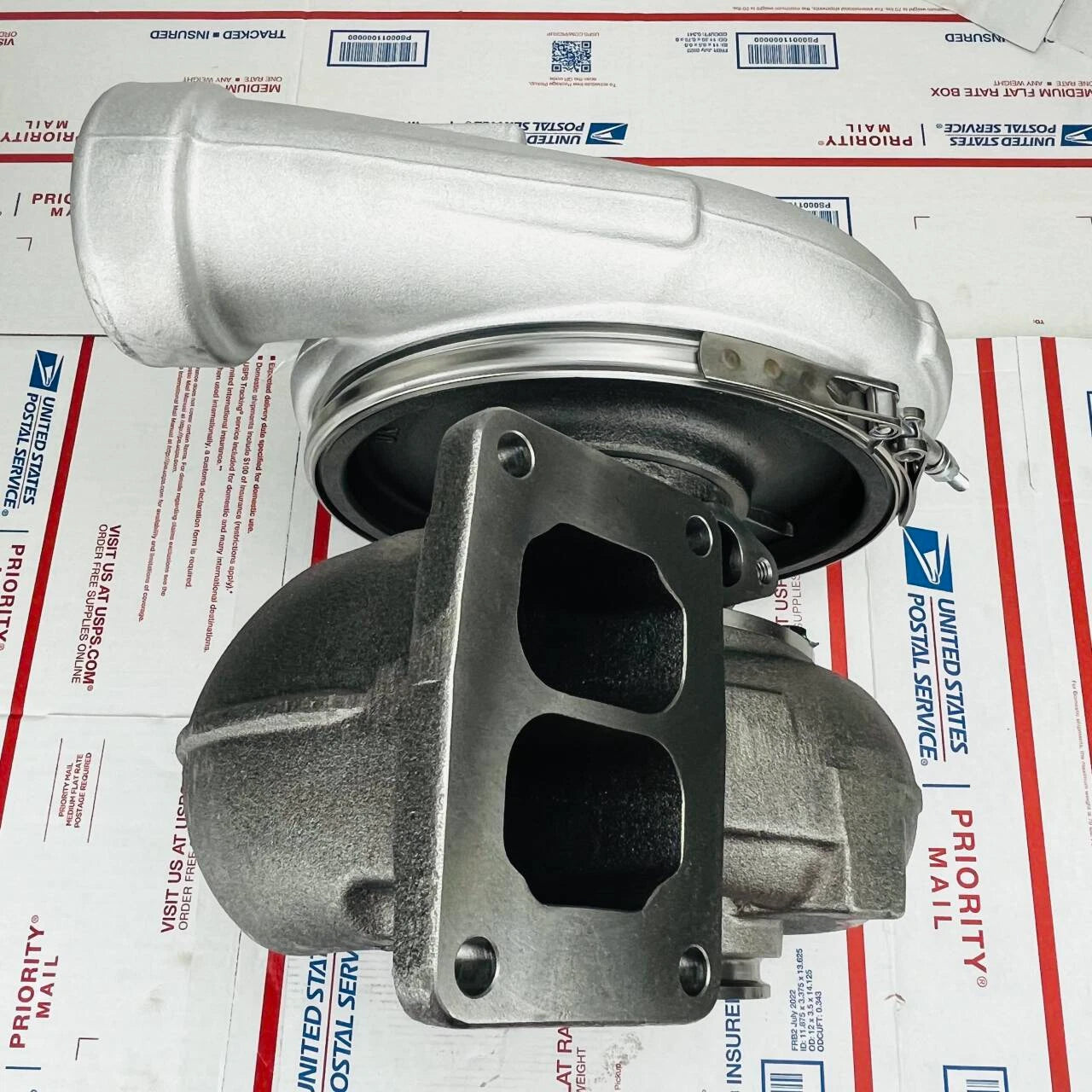 Replacement Turbo KTA50 Fits Cummins Various HX80 2882091 3594117 318812