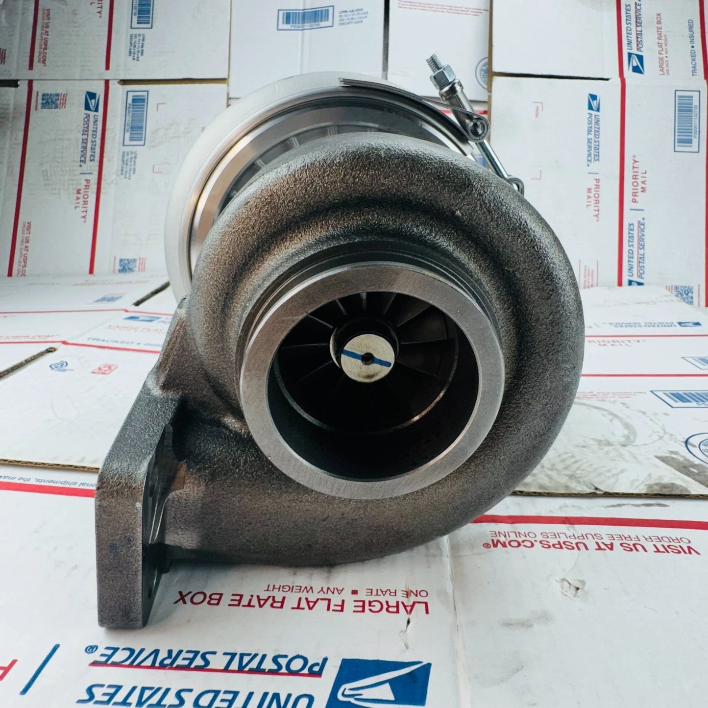 New Turbo 3531696 3531456 353-1696 For H1C Cummins DAF Leyland DAF Truck 6BTAA
