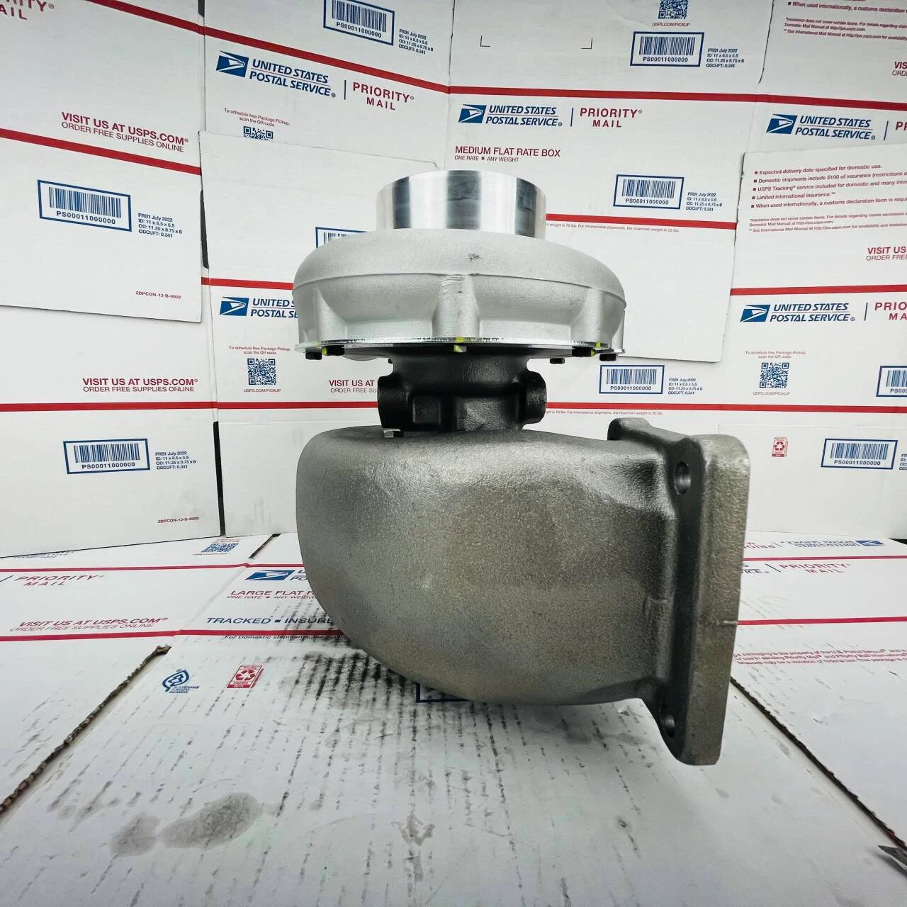 NEW Turbocharger 3533090 3533091 for H2E Cummins Industrial L10 Engine