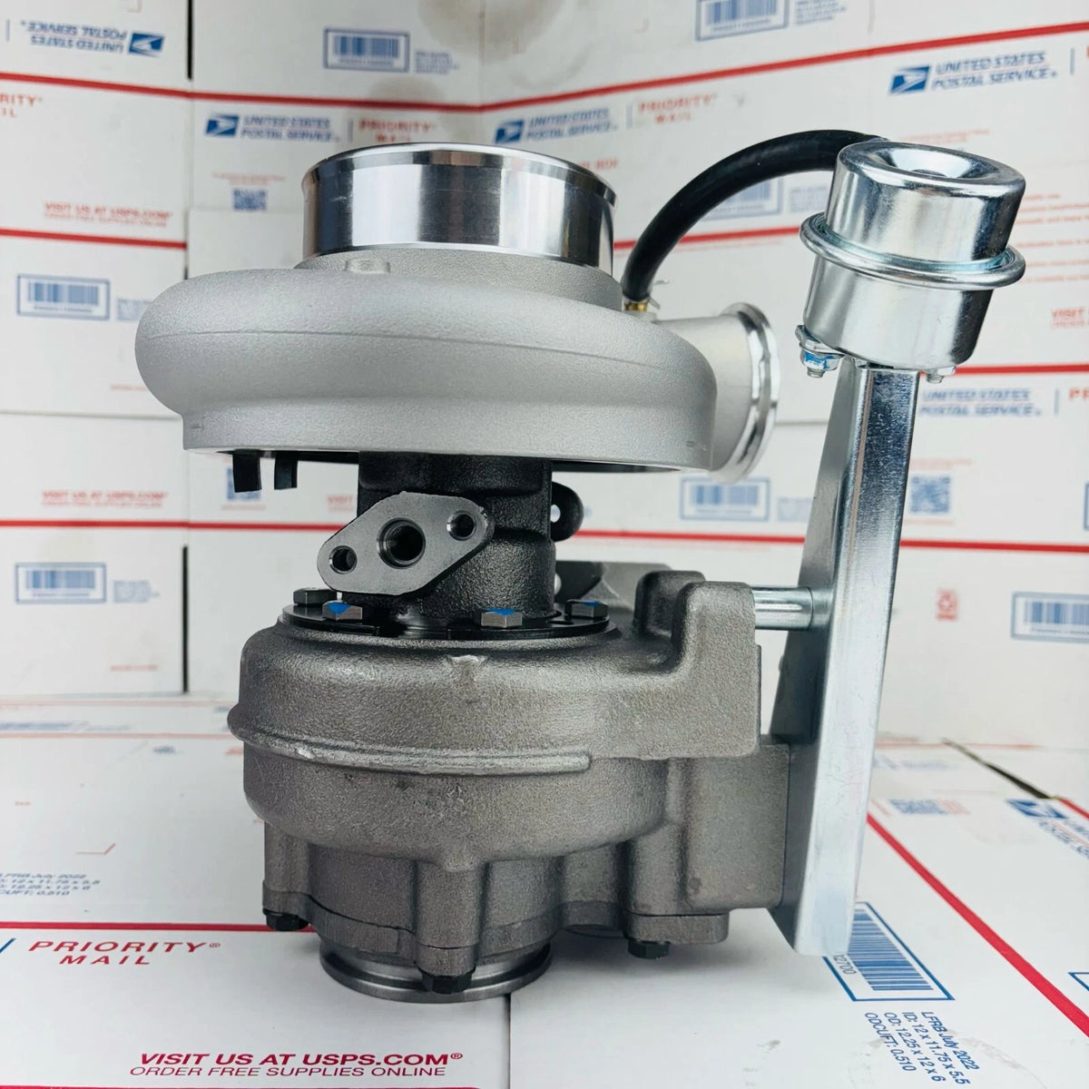 Brand new Aftermarket HX35W Turbo 3536160 For 1995-98 Dodge Trucks 6BTAA
