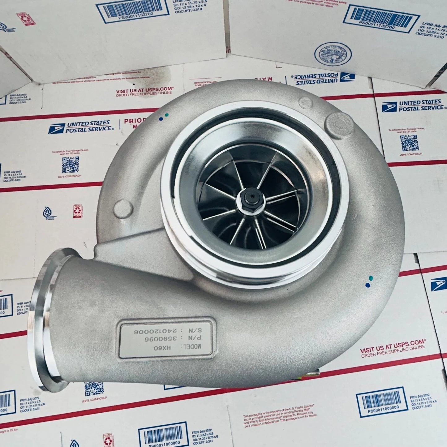 HX60 Turbo 3800286 3590096 3590097 3590098 For Cummins Various with QST30 Engine