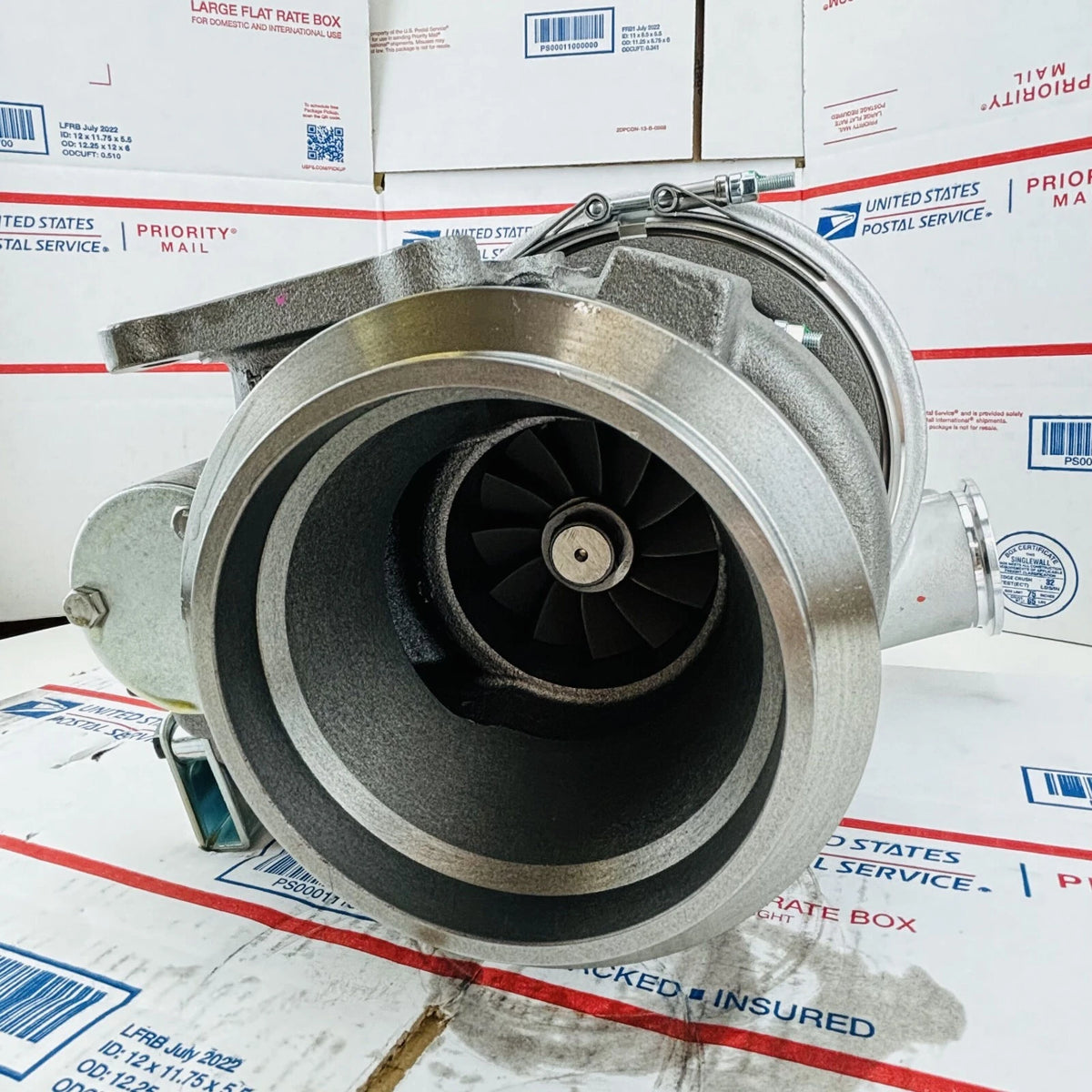 NEW HX55W Turbocharger 3592775 For Cummins Truck CECO ISM