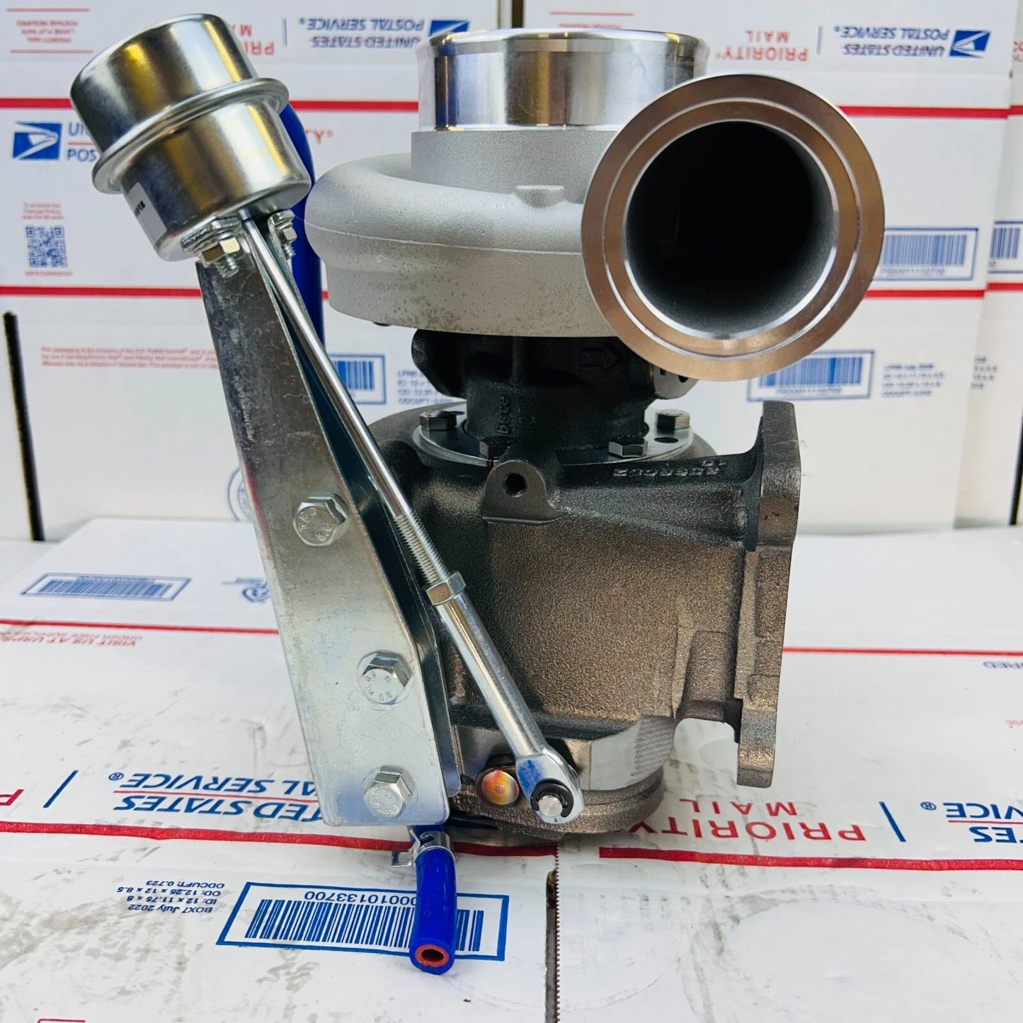 Turbo 3596787 3593425 For HX40W T4 Iveco Agricultural Combine Harvester Cursor 8