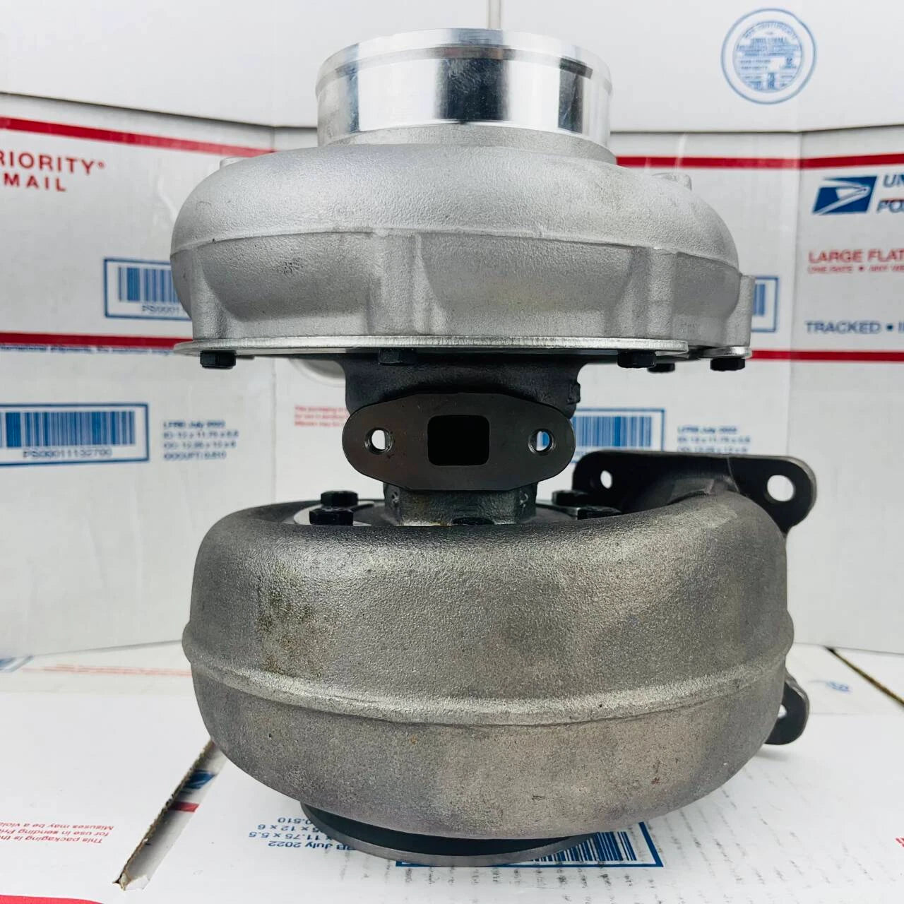 New HX50 Turbocharger 3597654 3597656 for Scania 124 Bus DC1201