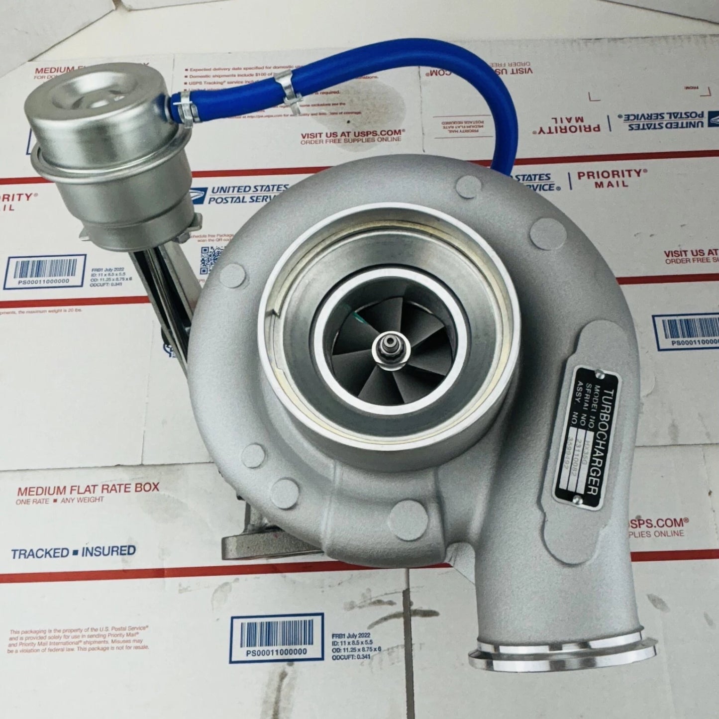 NEW Turbocharger 3599491 5327715 for HX35G CUMMINS Truck CNG, BGI BS2