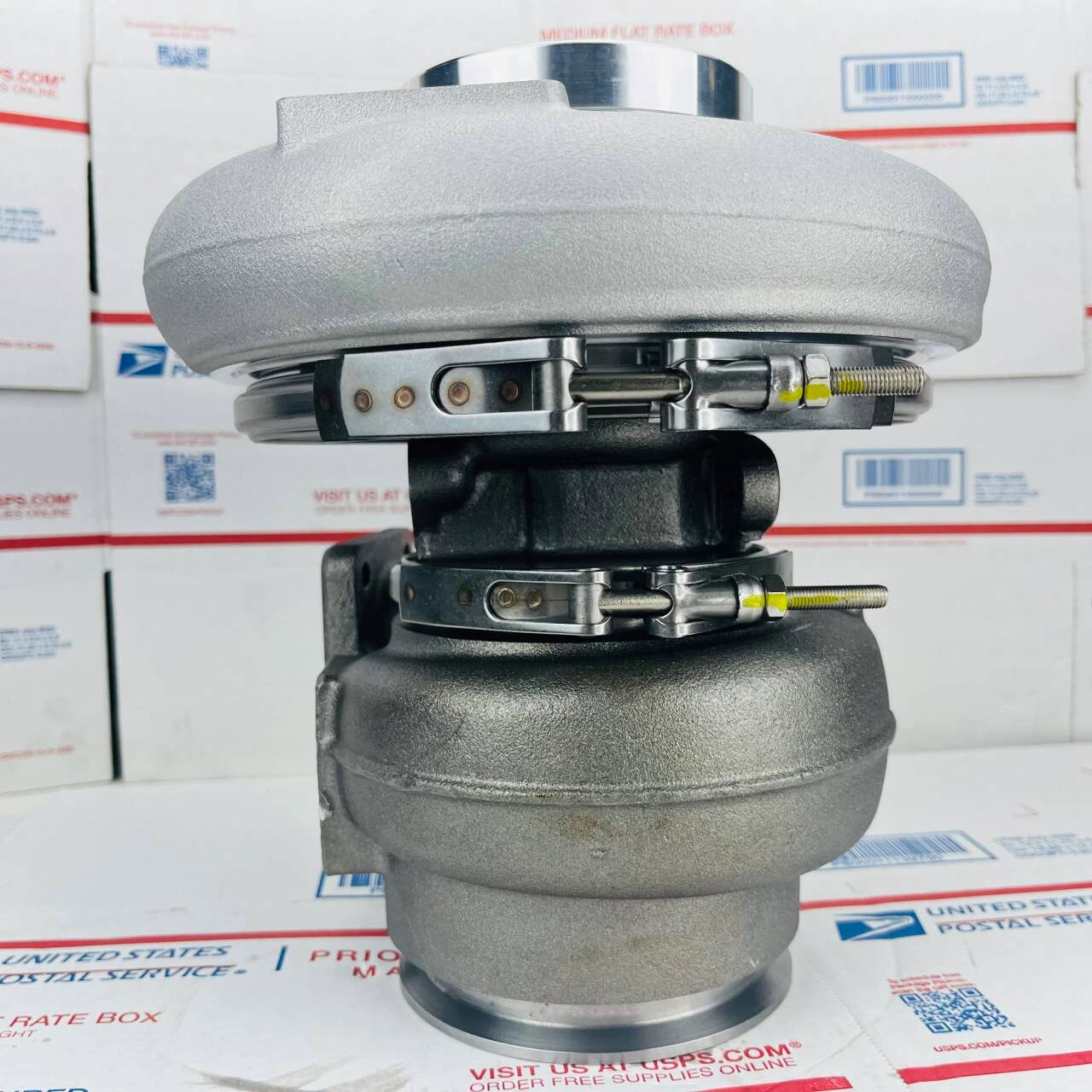 Replacement 3599996 4031148 Turbocharger For HX52 Volvo D12 12.0L Diesel