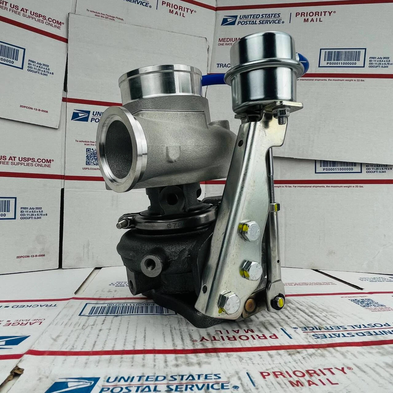 NEW HE200WG Turbocharger 3790143 3790144 For Cummins Foton Engine QSF3.8