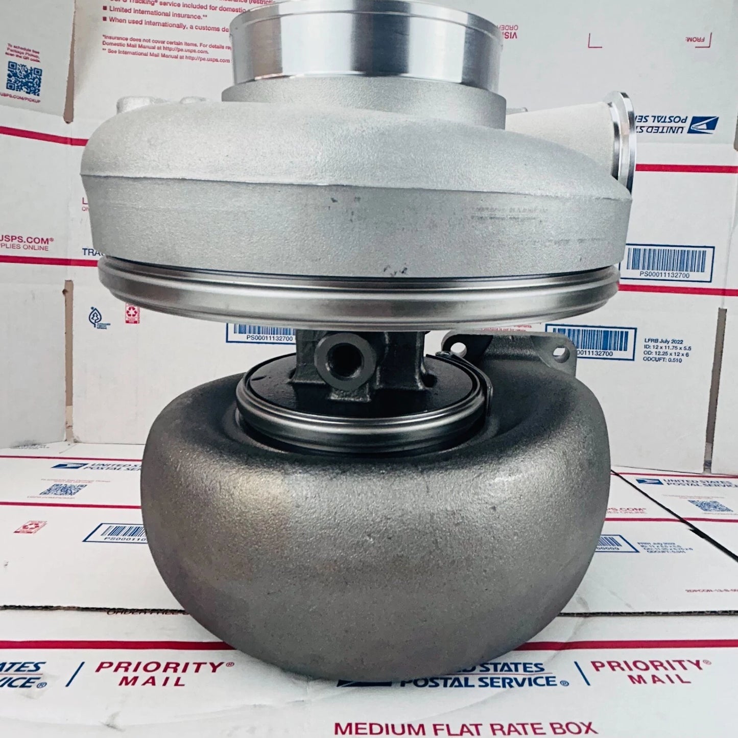 NEW HX60 Turbo 3591830 3800852 For Scania 144 Truck DSC14-13