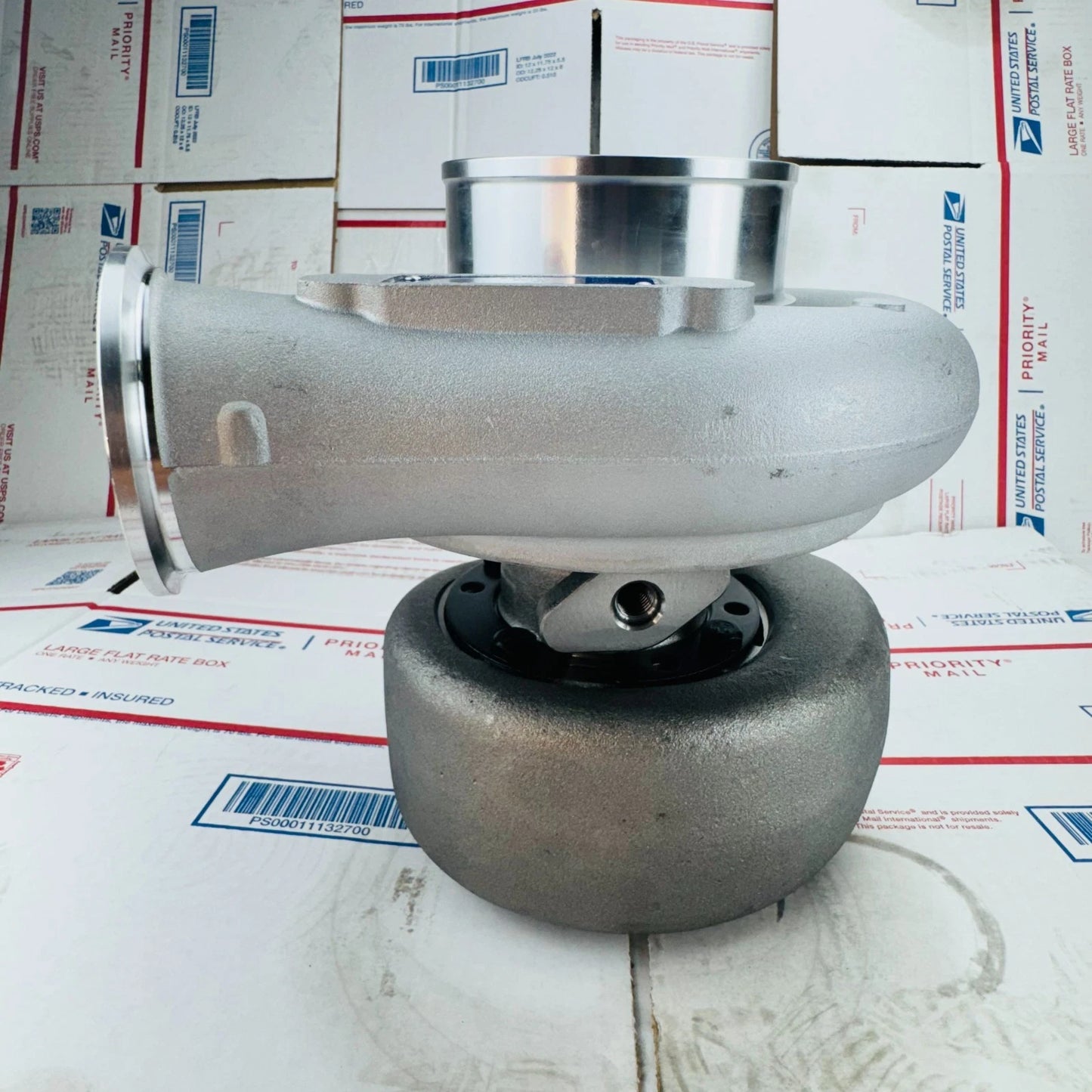 New Turbocharger 4036158 For HX35 IVECO NEF NEW HOLLAND F4DE9684B F4DE9684L