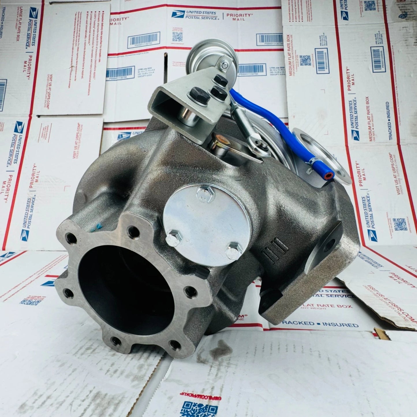 NEW Turbocharger 4047151 4047147 4955815 for HX60W Cummins QSX ISX QSX15 CM570