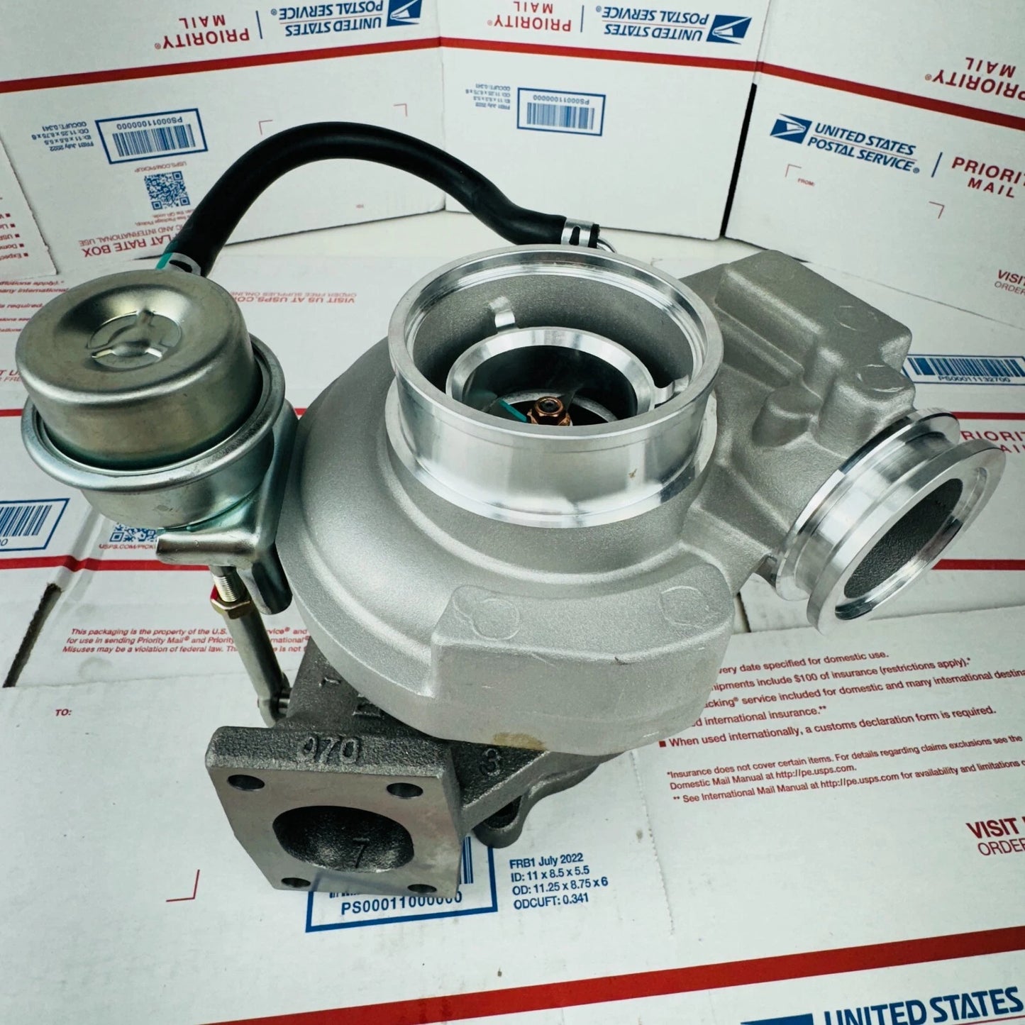 New Turbocharger HE221W 4047747 4043282 For CUMMINS ISDe4 4.5L 7CM