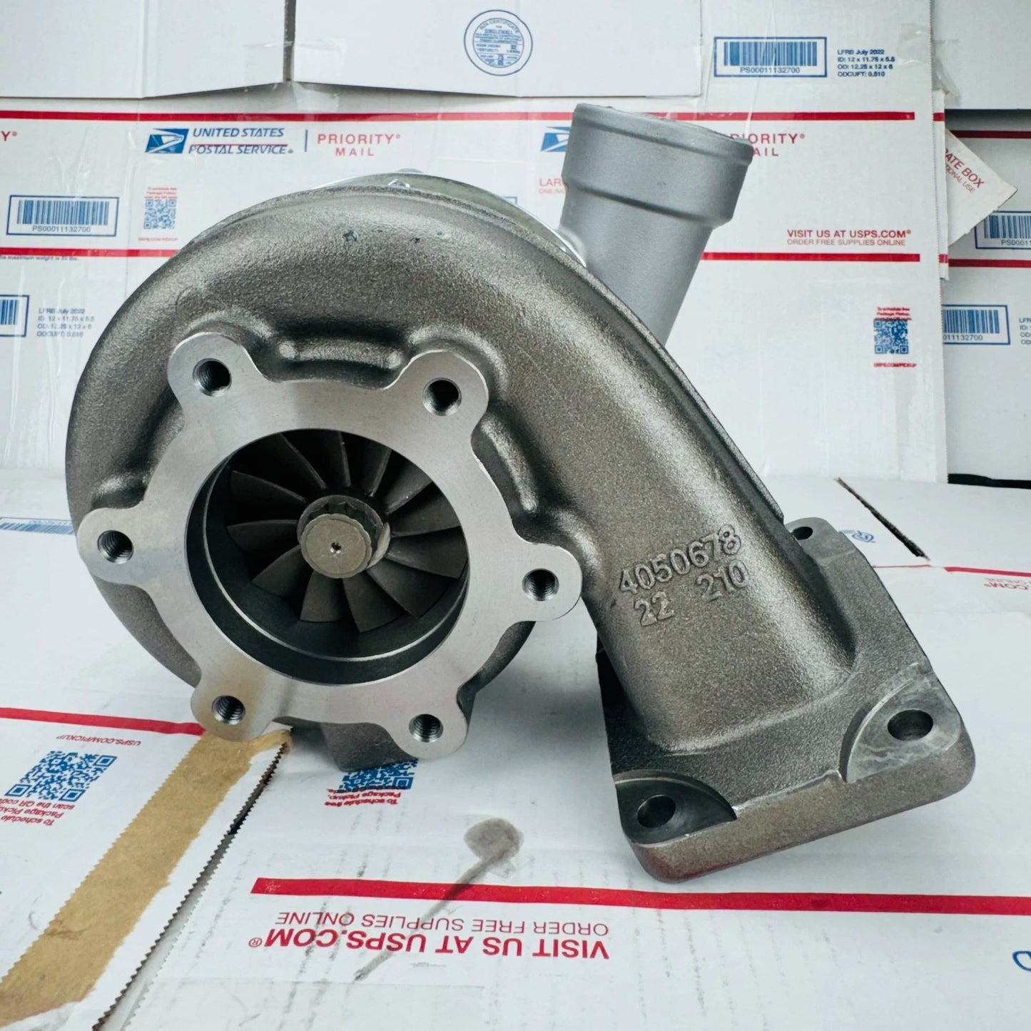 NEW Turbocharger 4089828 3596901 For HX50 Cummins Industrial VTA28G5, VTA28