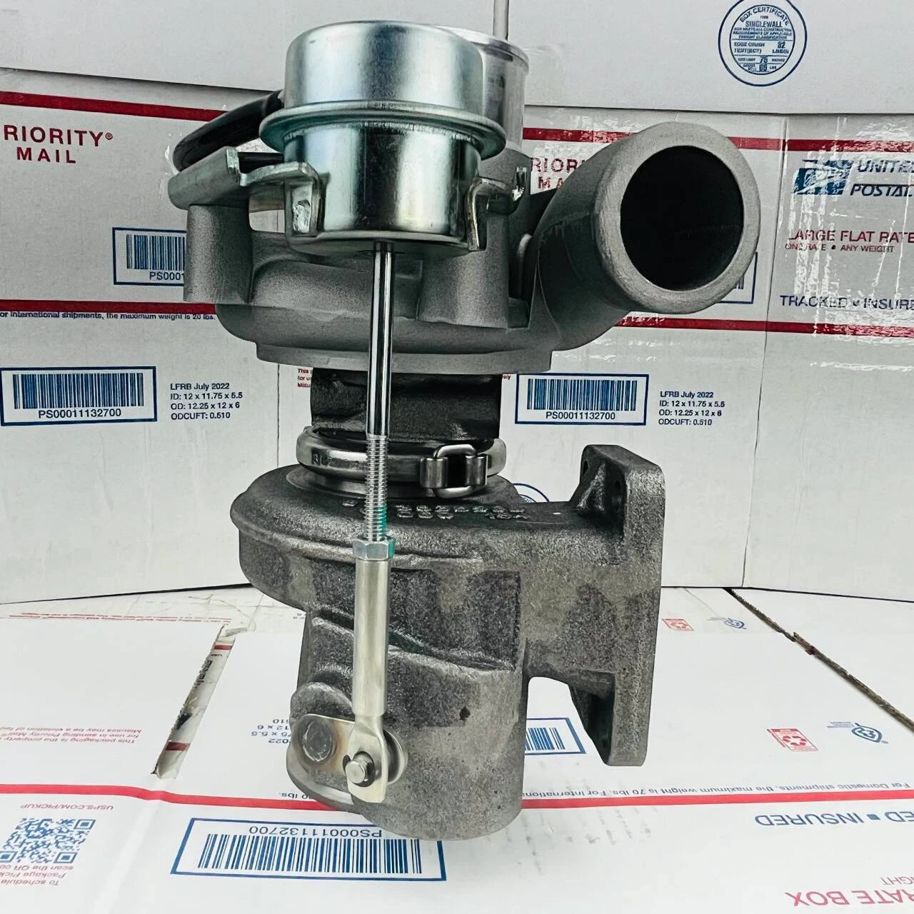 New Turbocharger 43062975 4038790 For HX25W Komatsu PC100-200