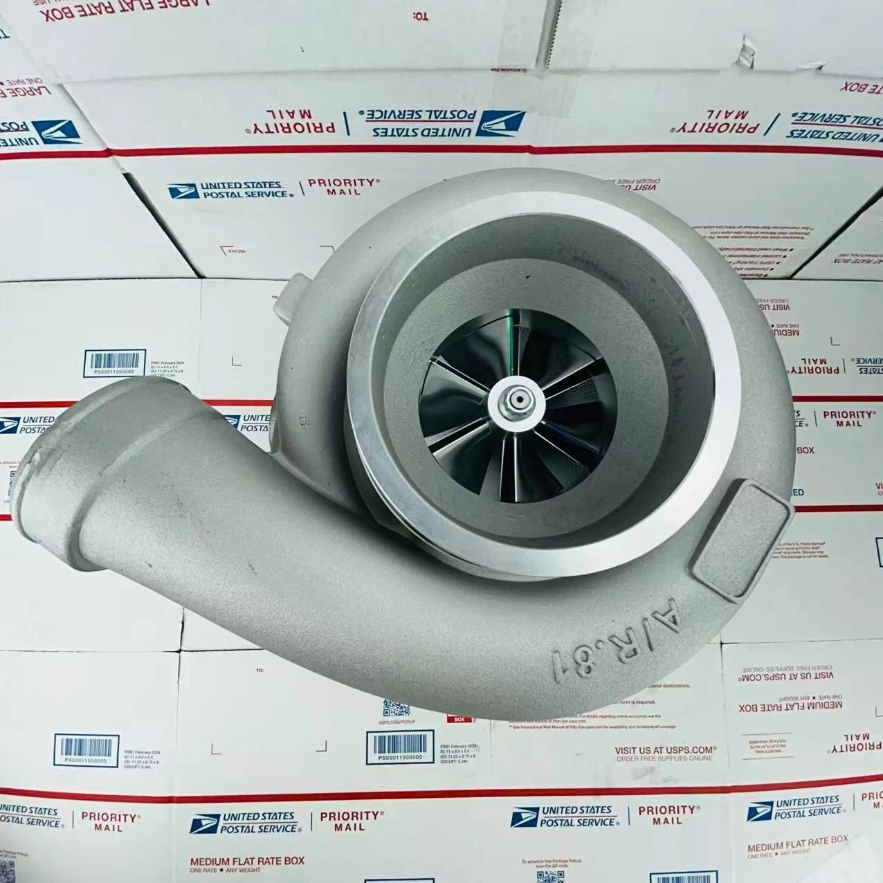 New Turbocharger 465797-0002 For TW8401  Detroit Diesel Marine 16V92TA Engine