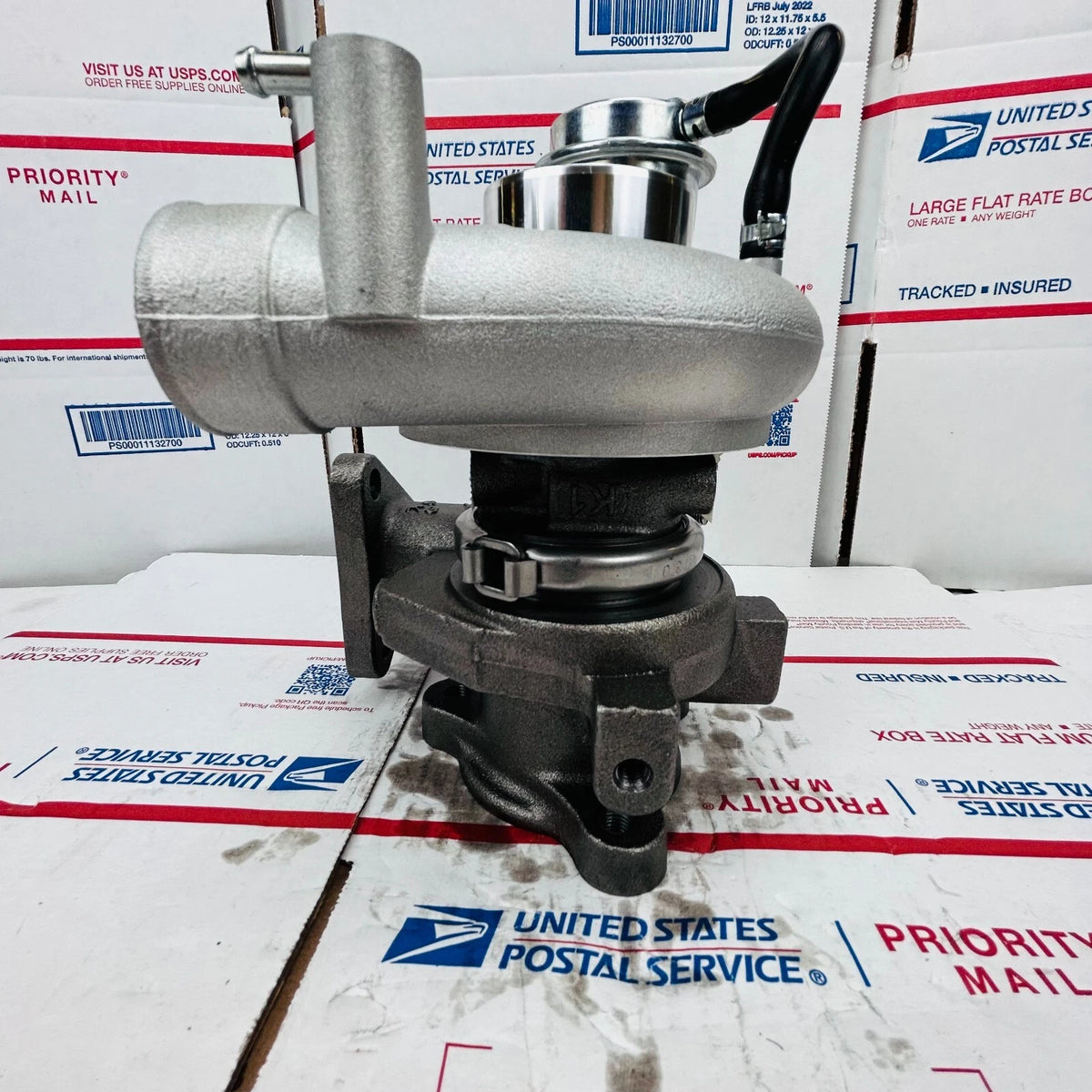 New TF035HM Turbo 49135-03310 4913503310 ME202966 For Mitsubishi Pajero 4M40