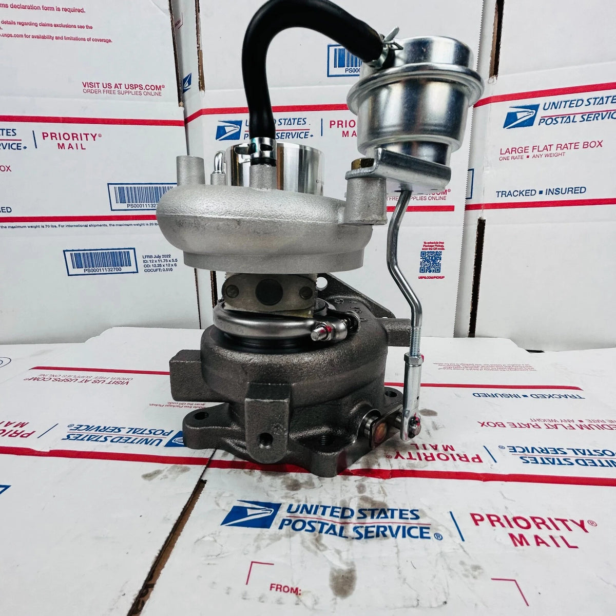New TF035HM Turbo 49135-03310 4913503310 ME202966 For Mitsubishi Pajero 4M40