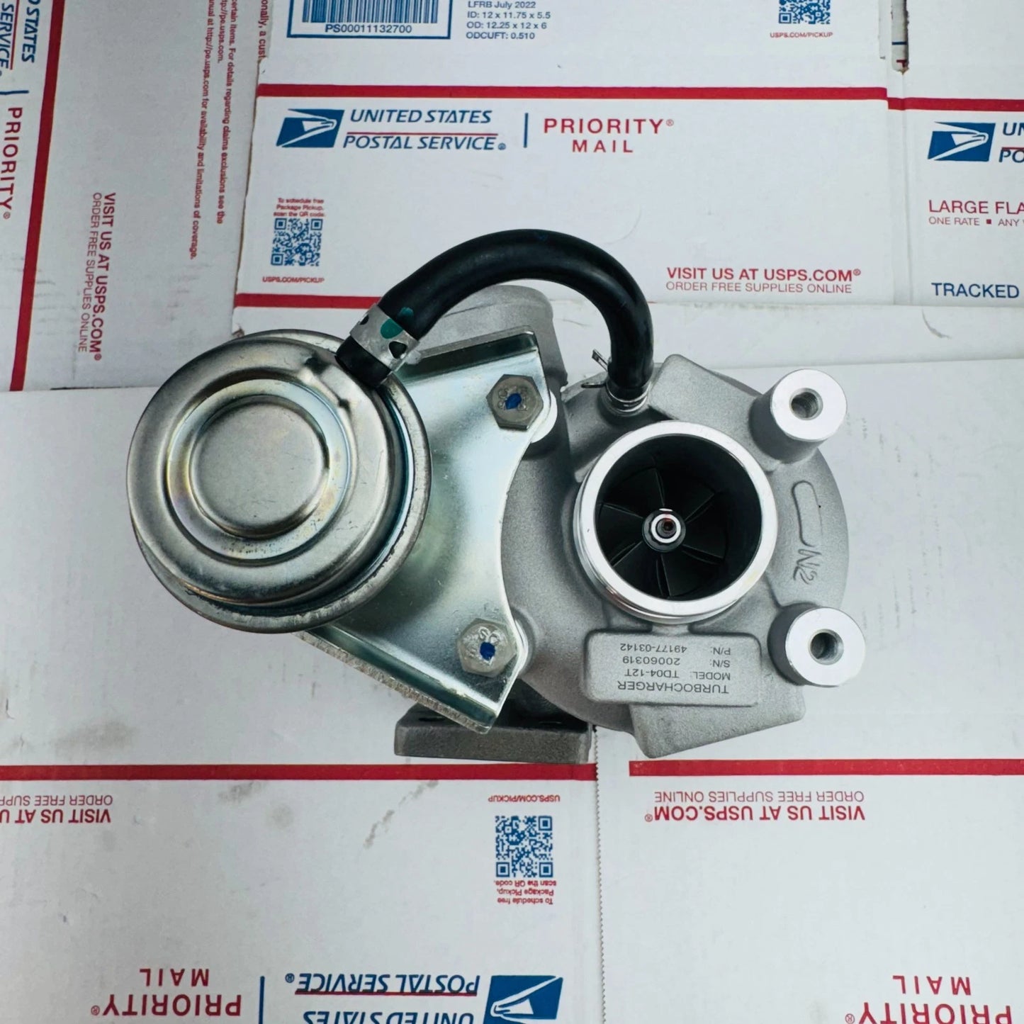 New Direct-Fit Turbocharger TD04 49177-03142 For Kubota V3300T Engine 3.3L