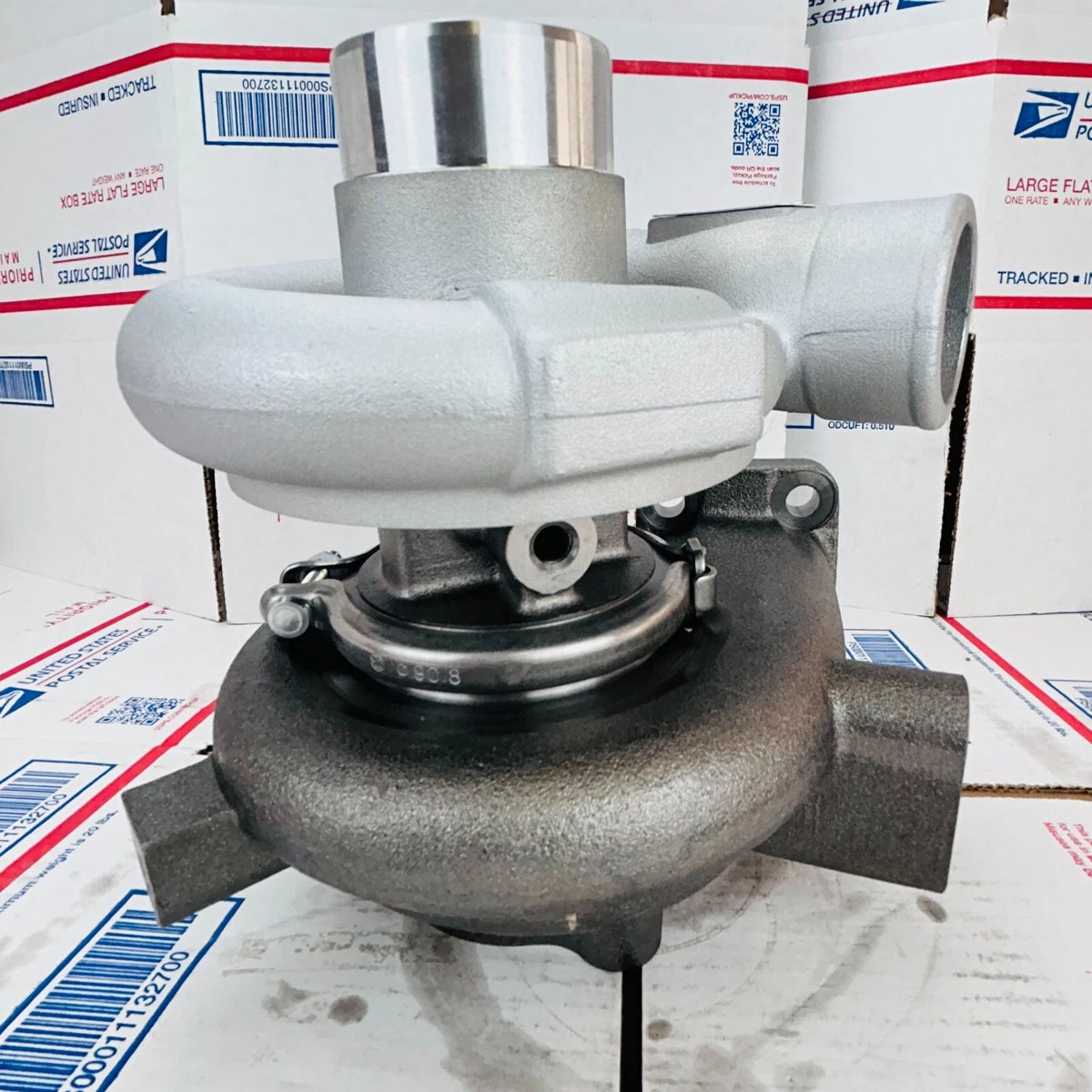 NEW TURBO TD06H-16M 49179-02300 For Caterpillar 3066 Earth Moving 3066T