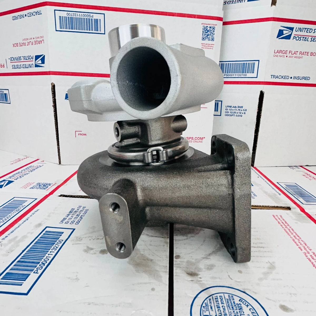NEW TURBO TD06H-16M 49179-02300 For Caterpillar 3066 Earth Moving 3066T