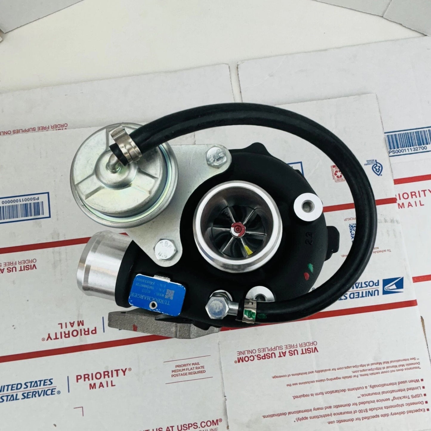 NEW Turbo 53039700725  53039880725 0412-7586 0412-8306 For Deutz con motor TCD