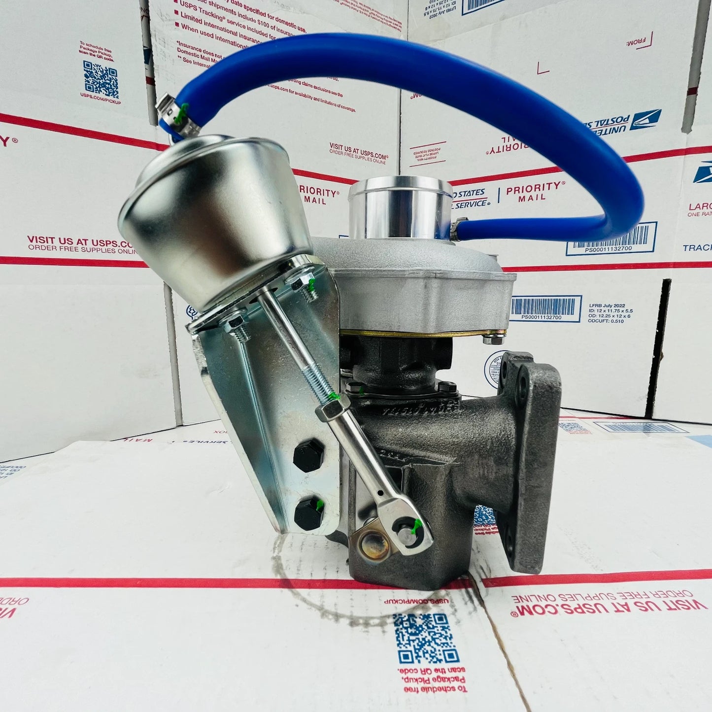 Replacement Turbo 53049700087 53049700075 for K04 Deutz Volvo TCD2012L4-2V