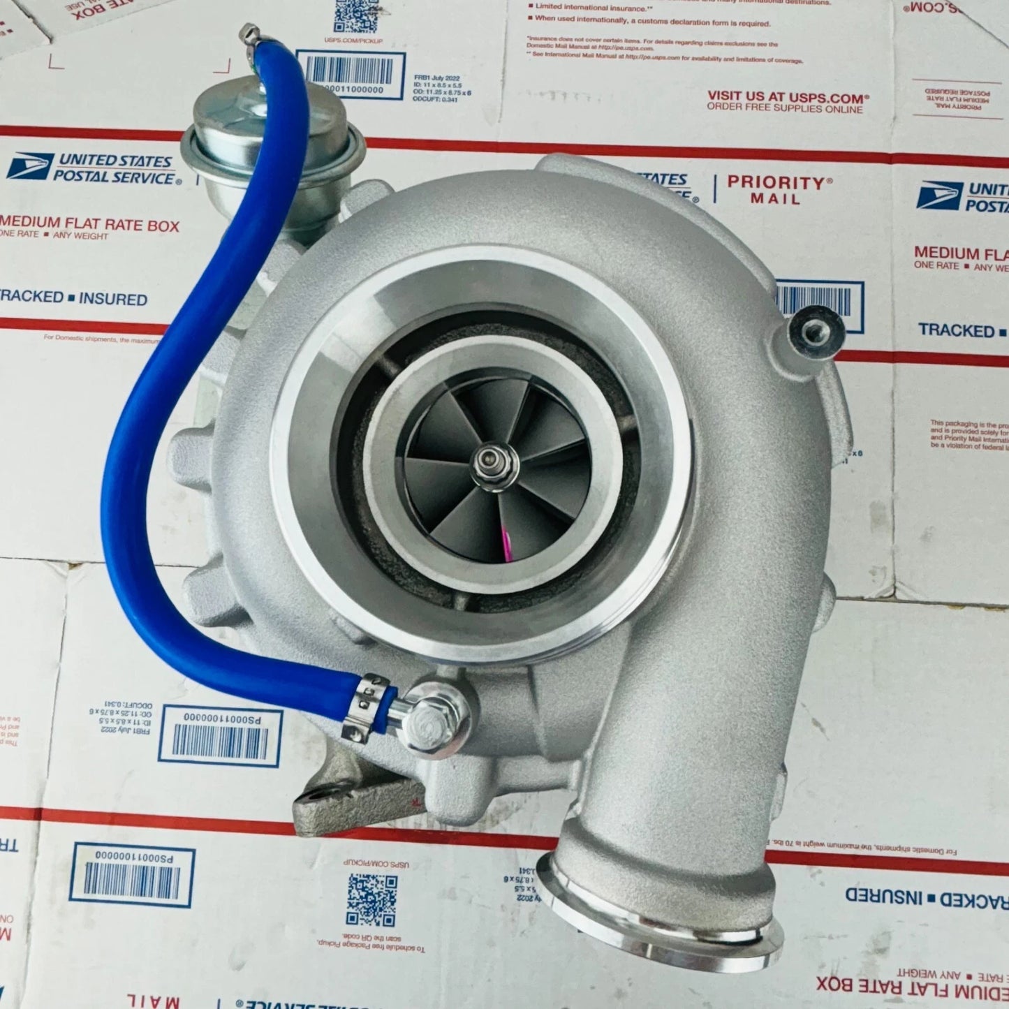 NEW Turbocharger K27 53279707119 53279887119 For Freightliner Commercial OM906LA
