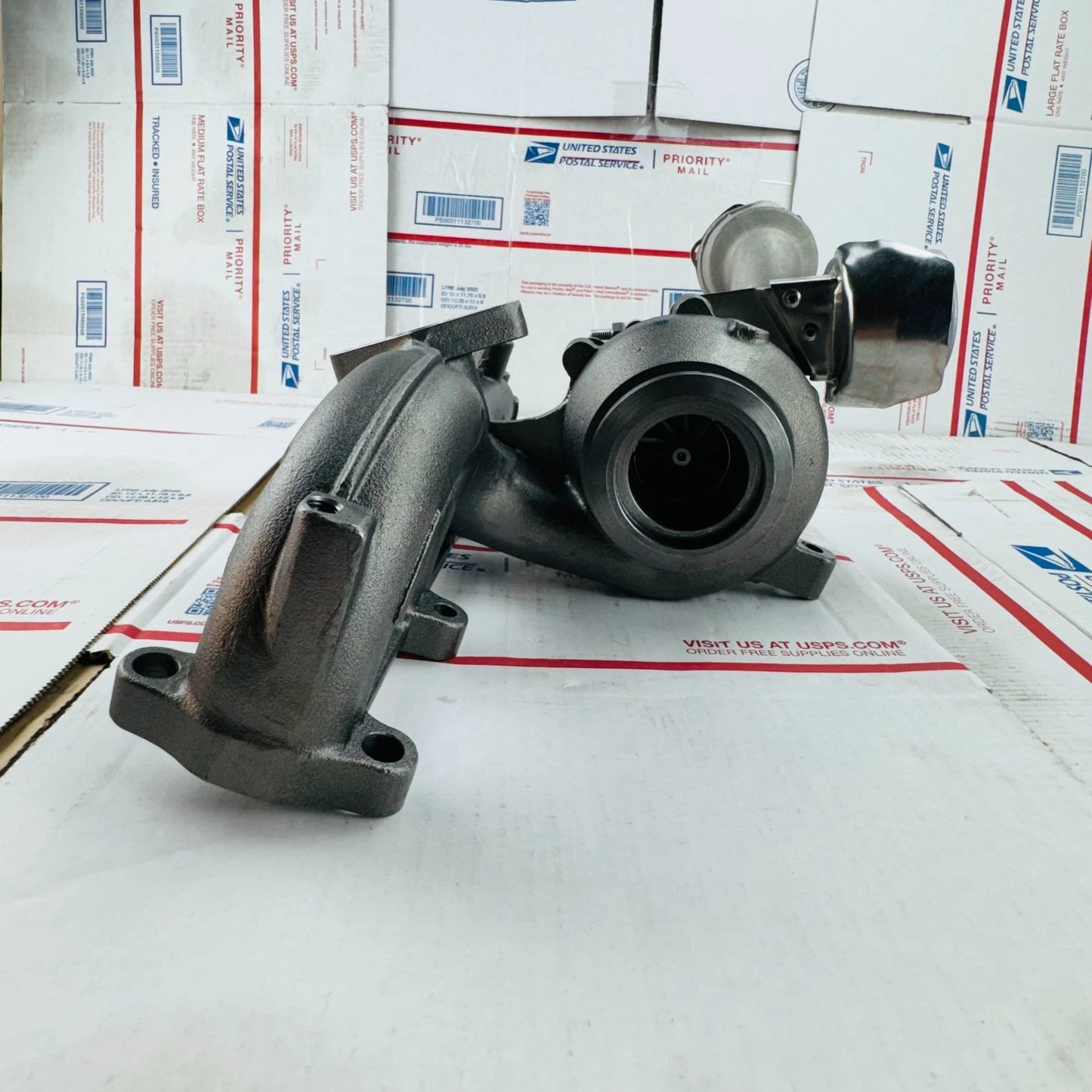 Brand New Turbo 54399700022 54399880022 for Audi BV39-0011 BV39-0022 BJB,BKC,AVQ
