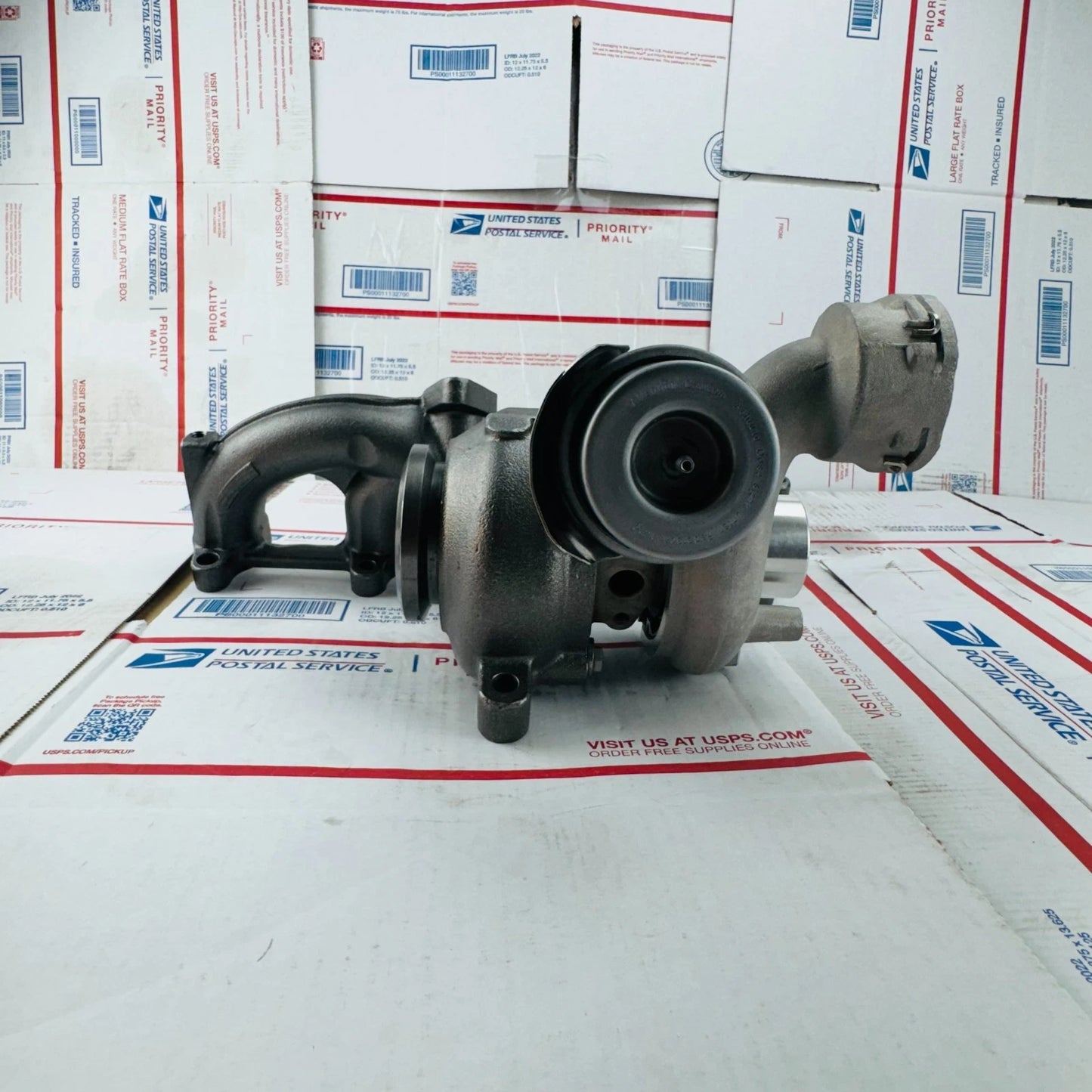 Brand New Turbo 54399700022 54399880022 for Audi BV39-0011 BV39-0022 BJB,BKC,AVQ